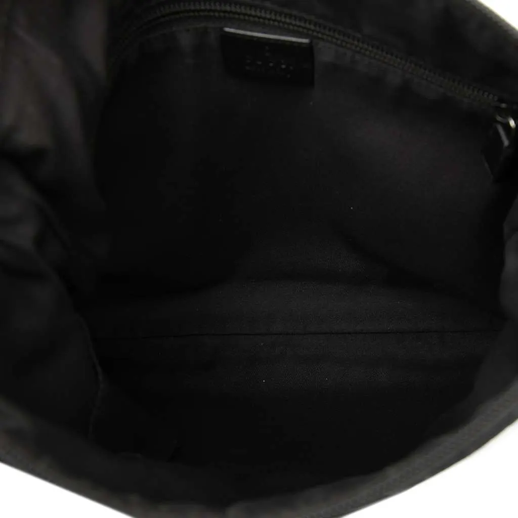 Gucci GG Canvas Crossbody Black Canvas Good - Model View