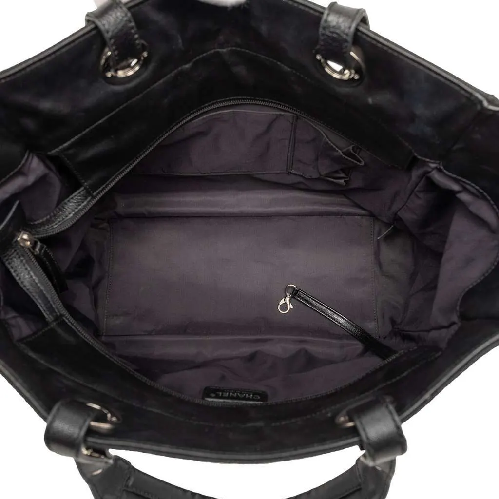 Chanel Large Quilted Coated Canvas Paris Biarritz Tote Black Canvas Good - Model View