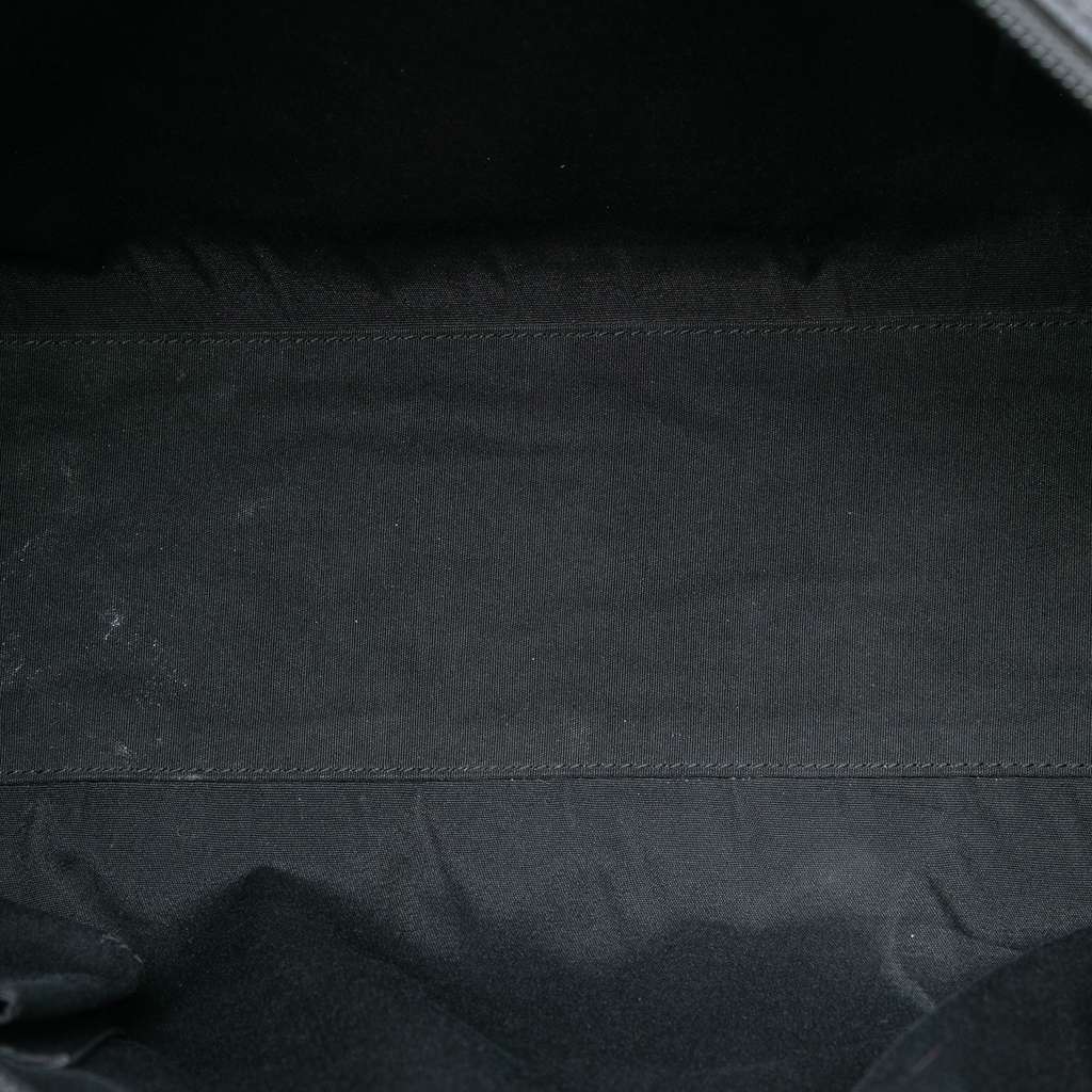 Gucci GG Canvas Boston Bag Grey Canvas Good condition - Model View