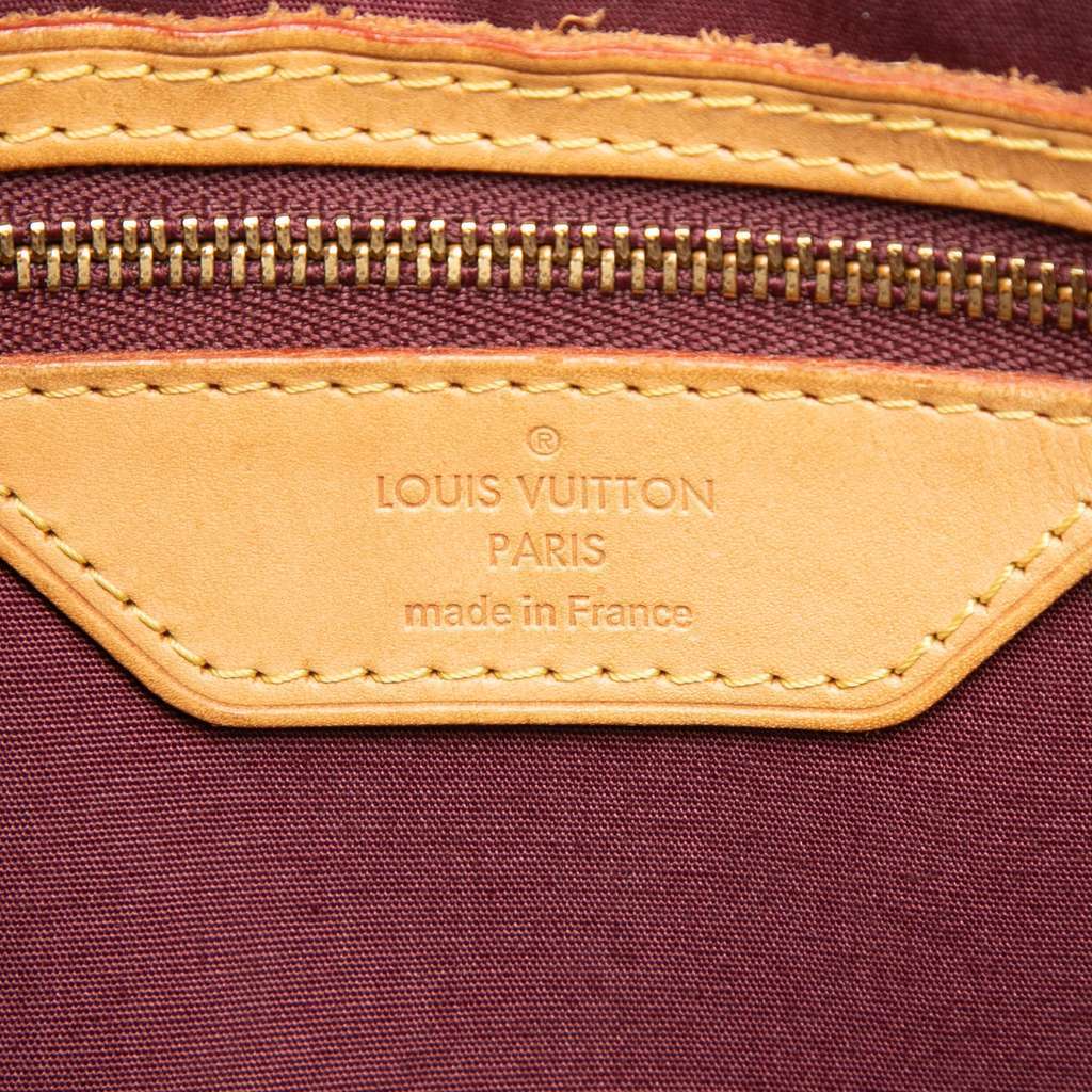 Louis Vuitton Monogram Vernis Brea MM Red Leather Good condition - Box View
