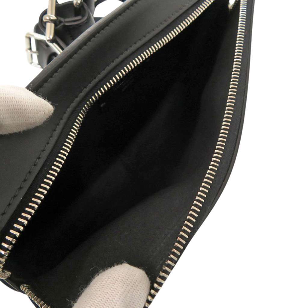 Valentino Leather VLTN Rockstud Belt Bag Black Leather Good condition - Model View