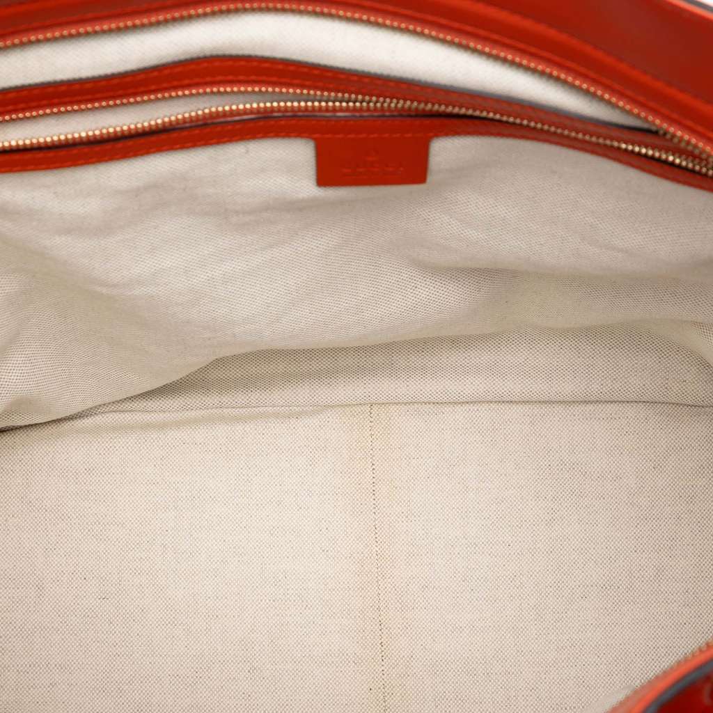 Gucci Guccissima Bree Tote Orange Leather Good condition - Model View