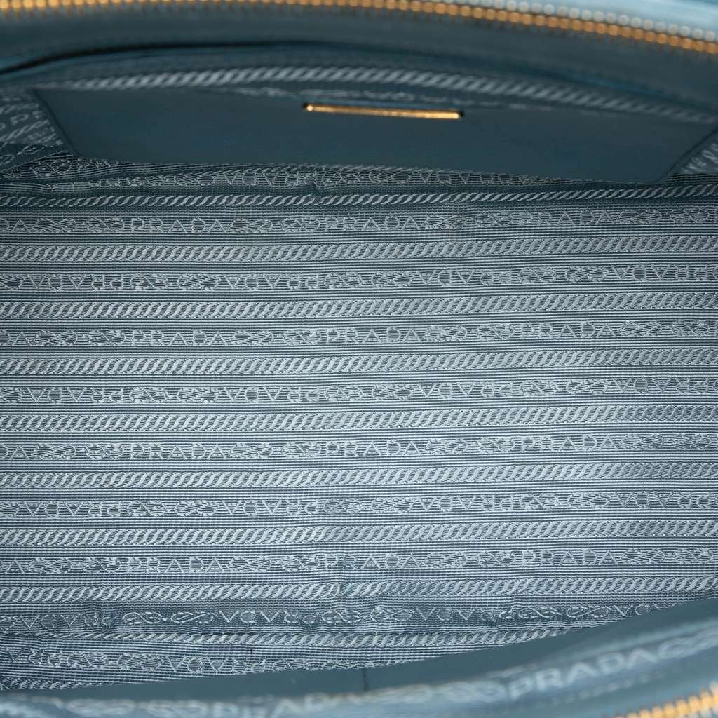 Prada Medium Saffiano Lux Galleria Double Zip Satchel Blue Leather Good condition - Model View