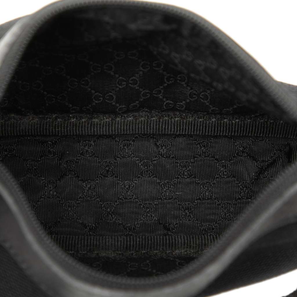 Gucci Leather Trimmed Canvas Shoulder Bag Black Canvas Good condition - Model View