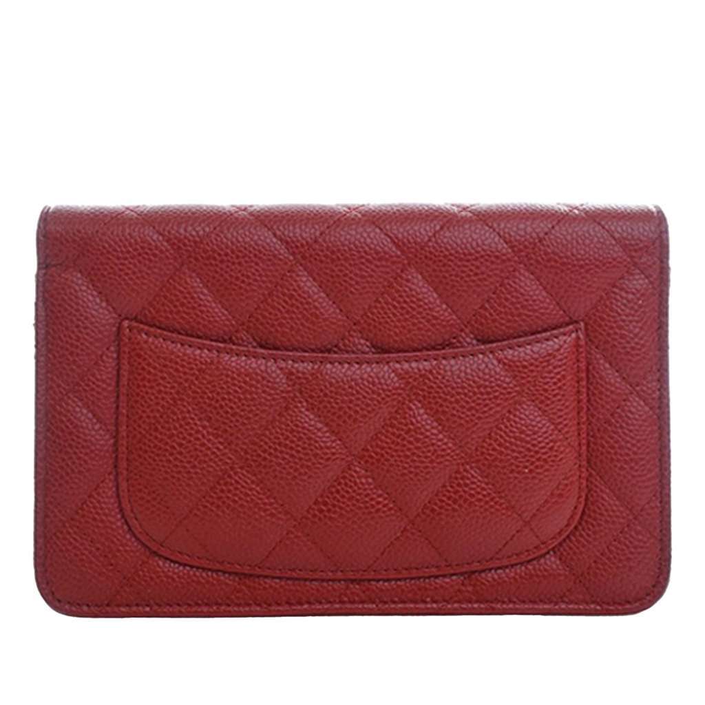 Chanel Classic Caviar Wallet on Chain Red Leather Good condition - Model View