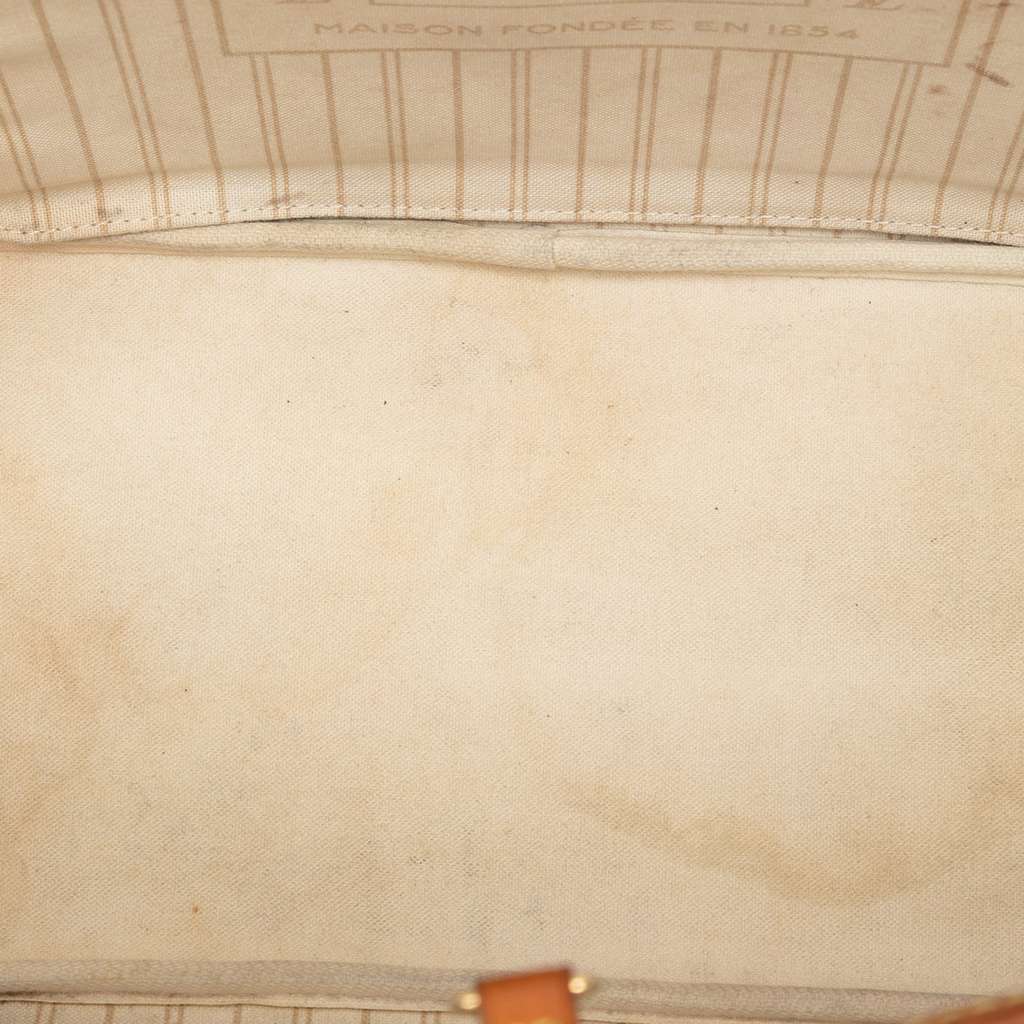 Louis Vuitton Damier Azur Neverfull MM White Good condition - Model View