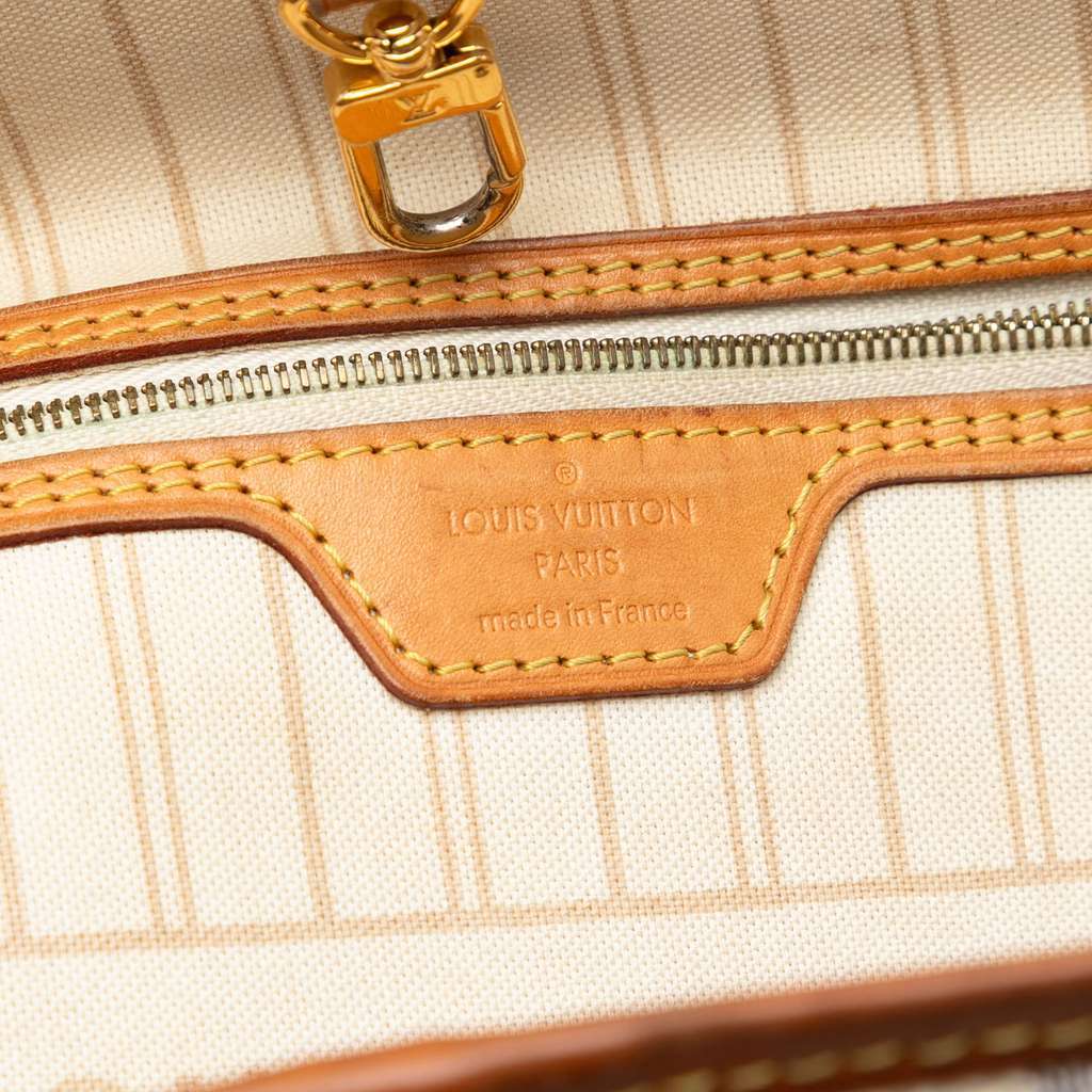 Louis Vuitton Damier Azur Neverfull MM White Good condition - Box View