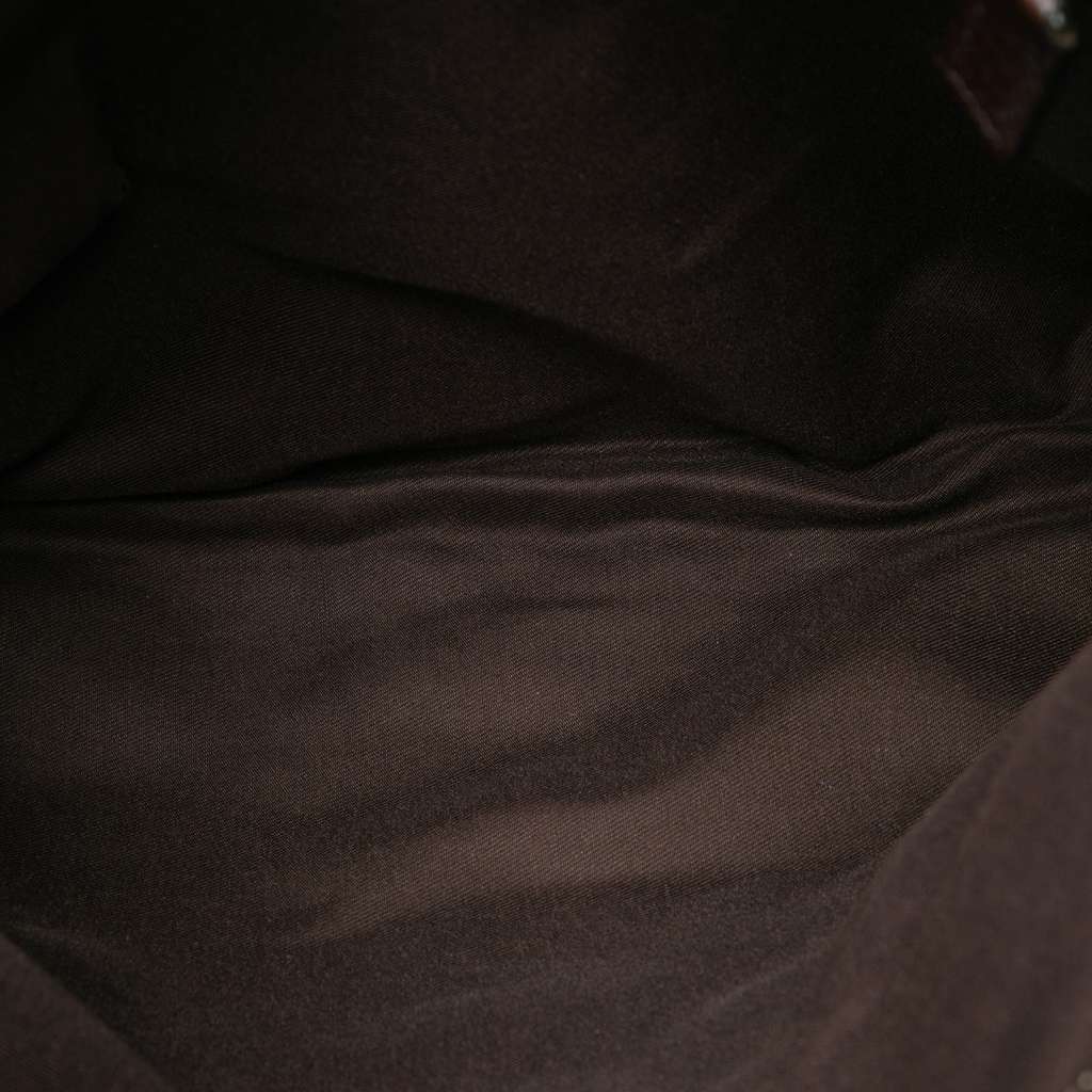 Gucci GG Canvas Web Double Pocket Crossbody Beige Good condition - Model View