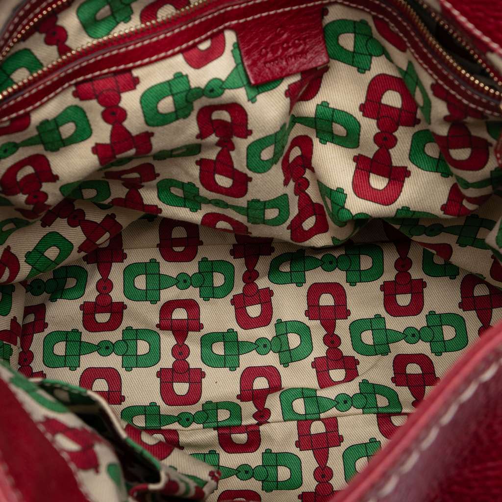 Gucci Large Guccissima Trimmed Leather Signoria Hobo Bag Red Leather Good condition - Model View