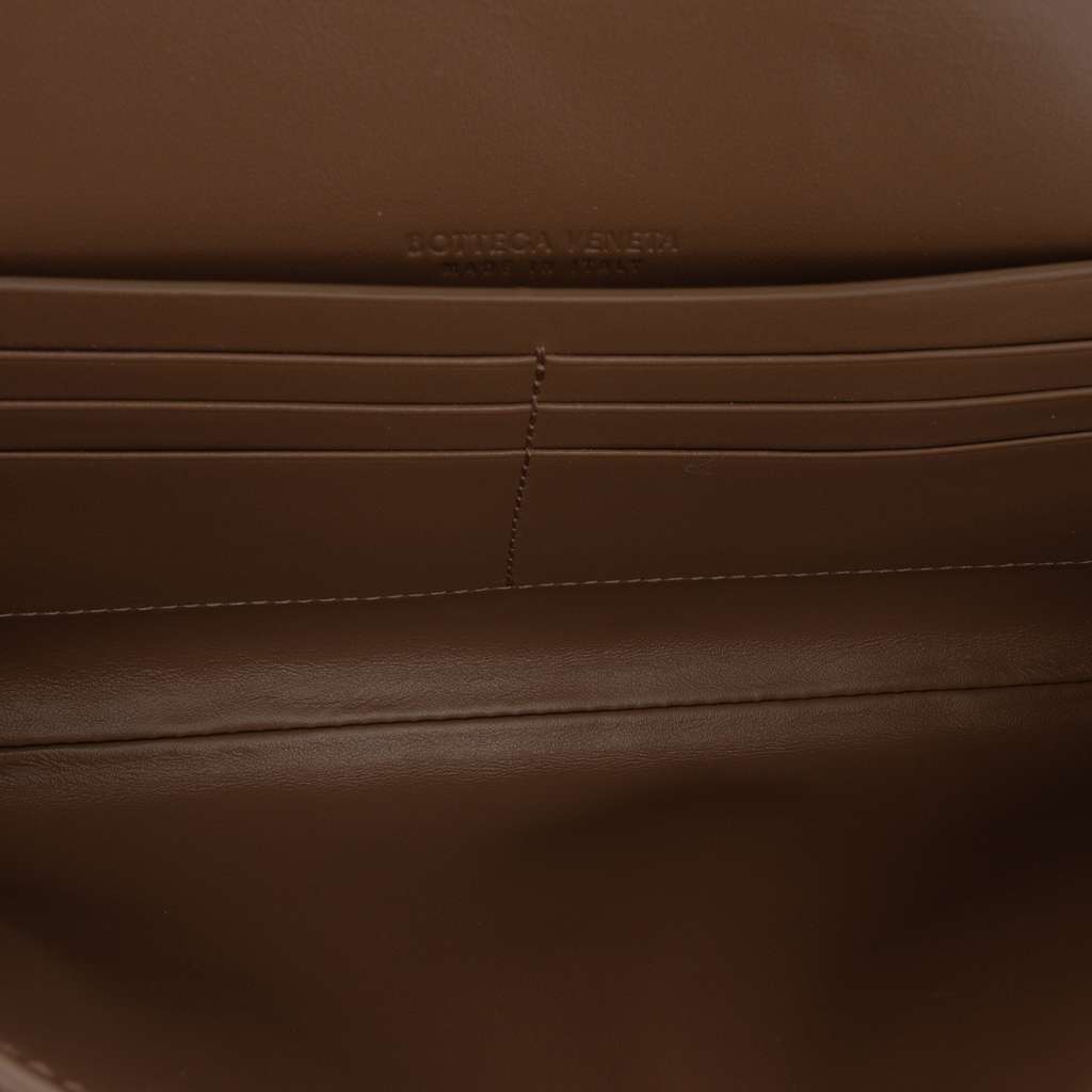 Bottega Veneta Lambskin Intrecciato Andiamo Clutch Brown Leather Good condition - Model View