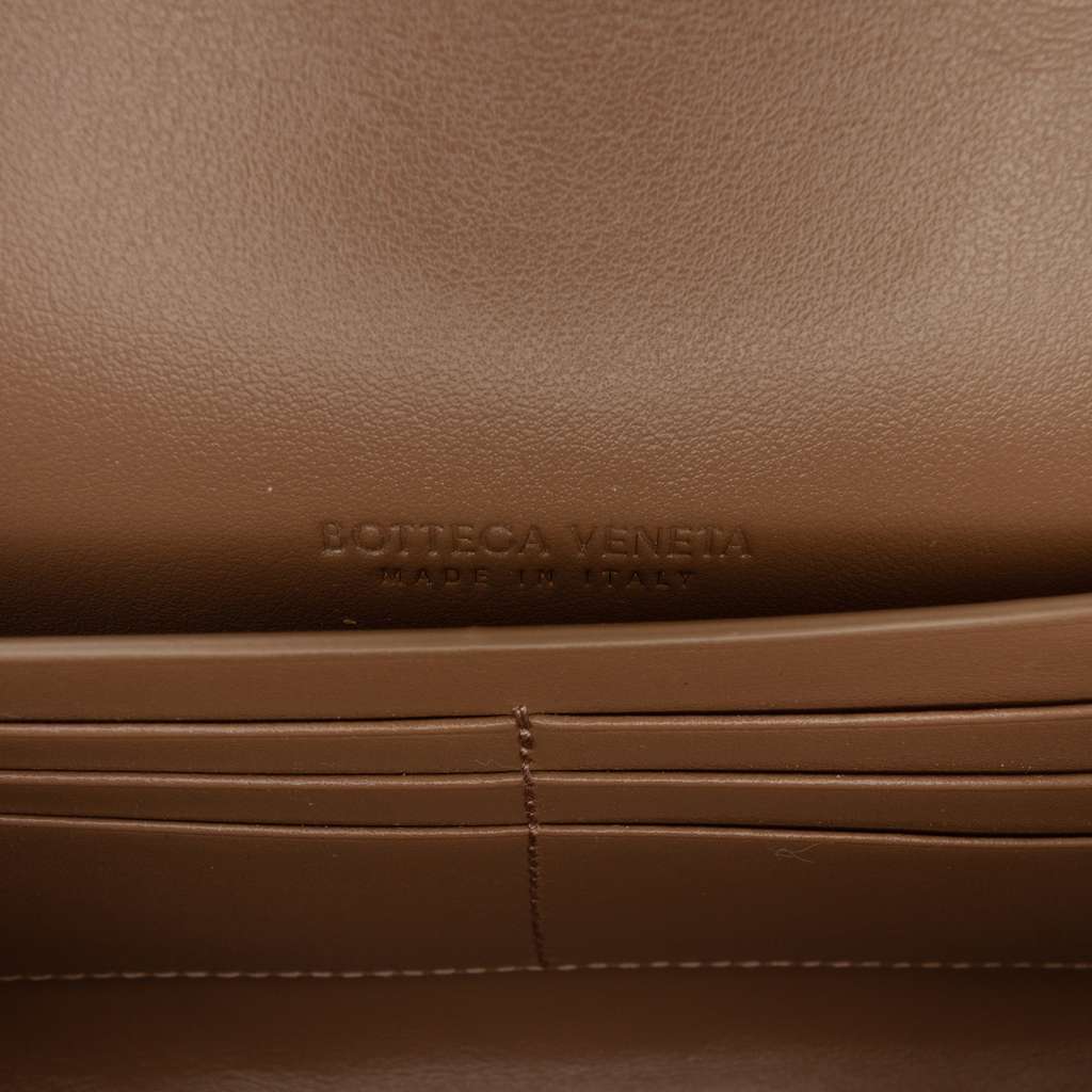 Bottega Veneta Lambskin Intrecciato Andiamo Clutch Brown Leather Good condition - Box View
