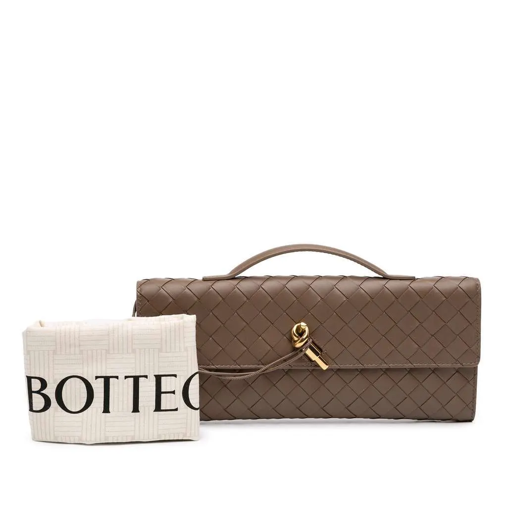 Bottega Veneta Lambskin Intrecciato Andiamo Clutch Brown Lar