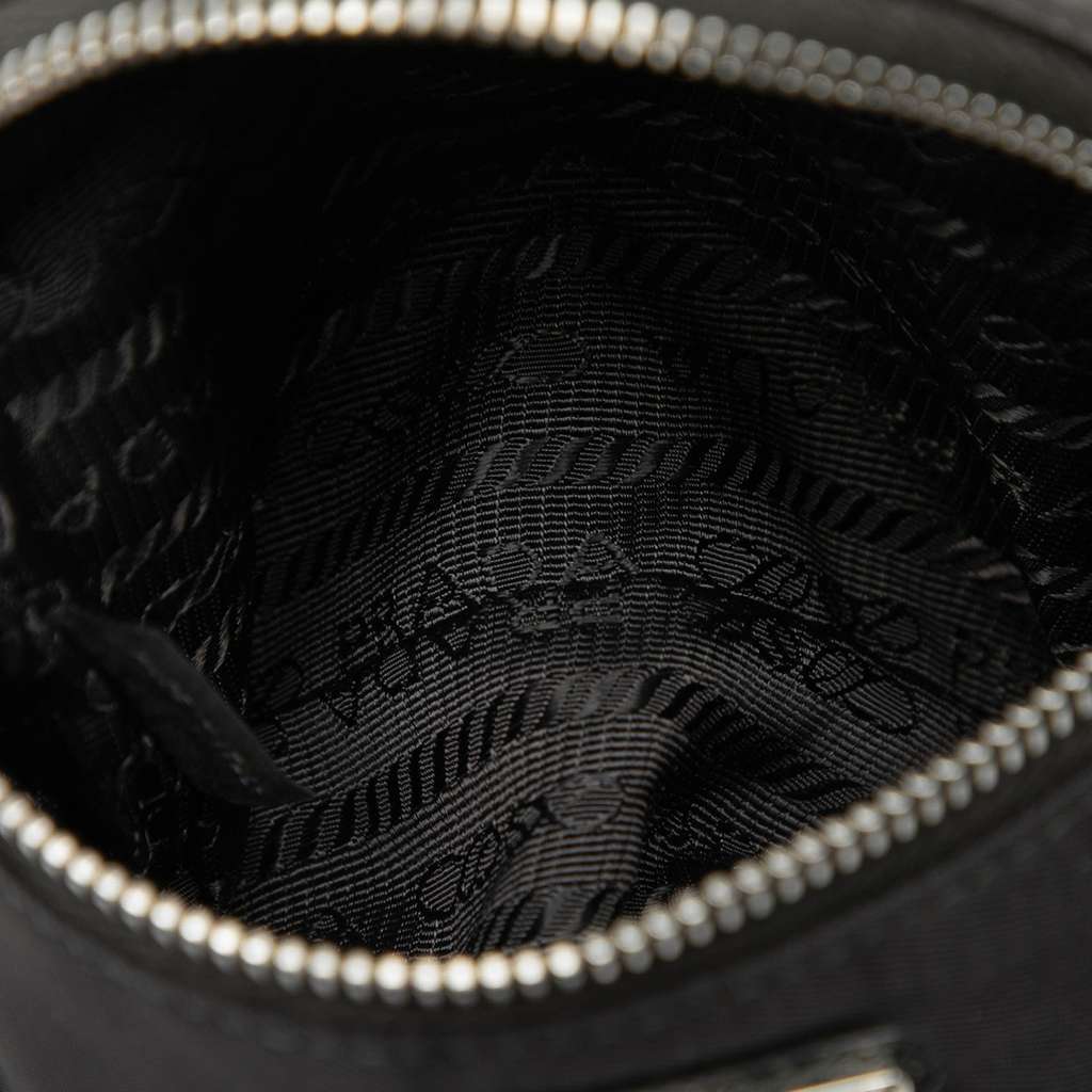 Prada Mini Re-Nylon Travel Arm Pouch Black Good condition - Model View