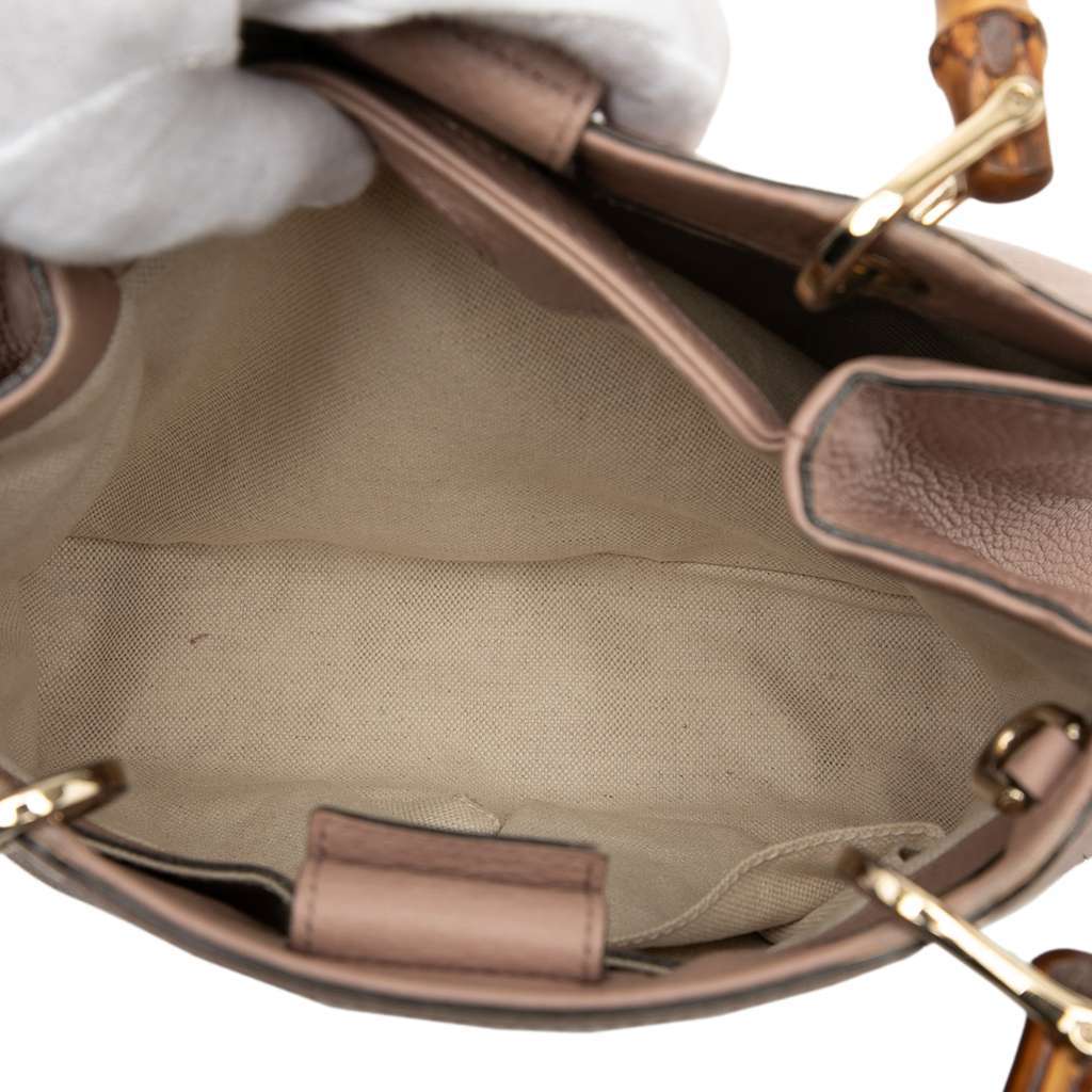 Gucci Small Calfskin Bamboo Shopper Satchel Brown Leather Good condition - Model View
