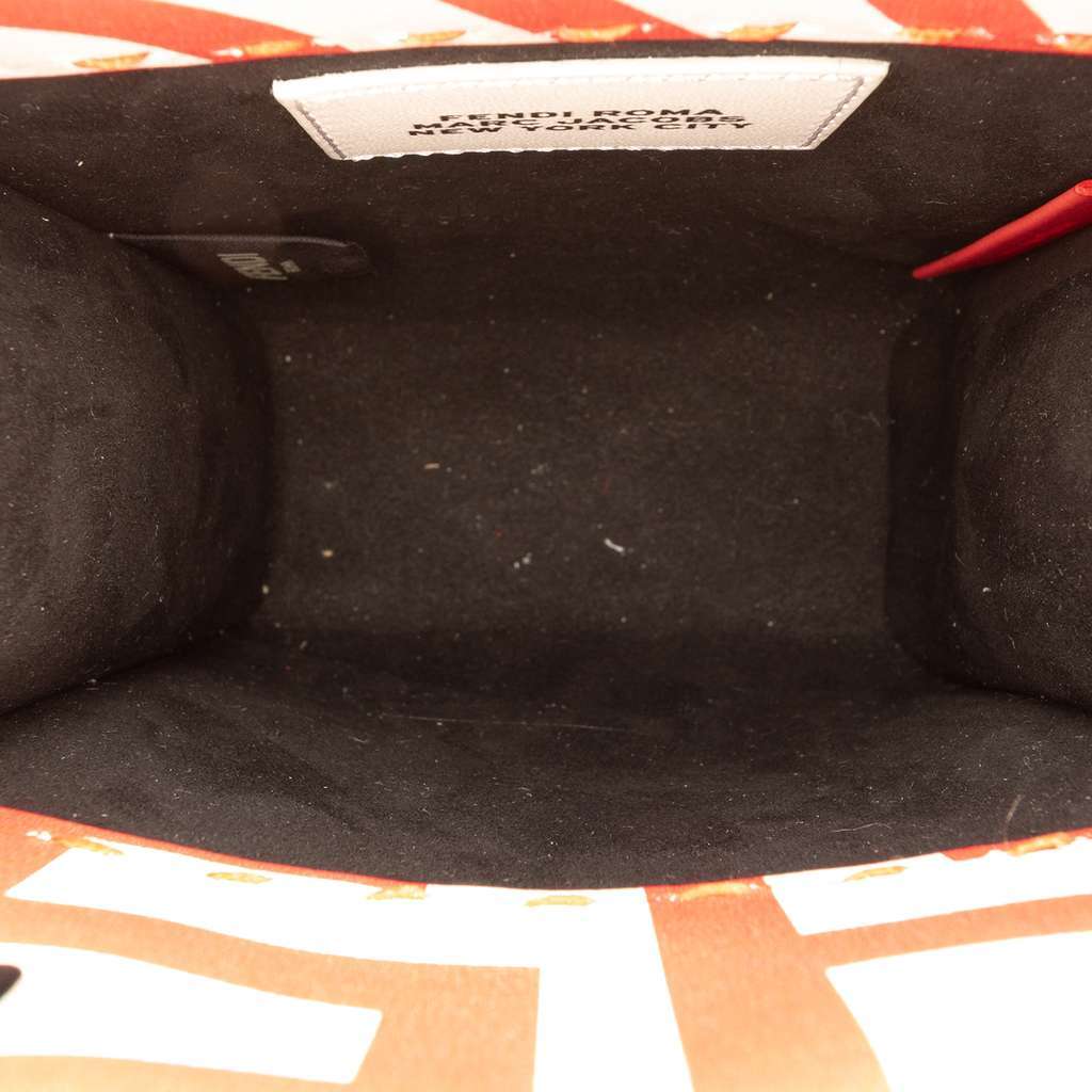 Fendi Marc Jacobs Mini Leather Sunshine Shopper Tote White Leather Good condition - Model View