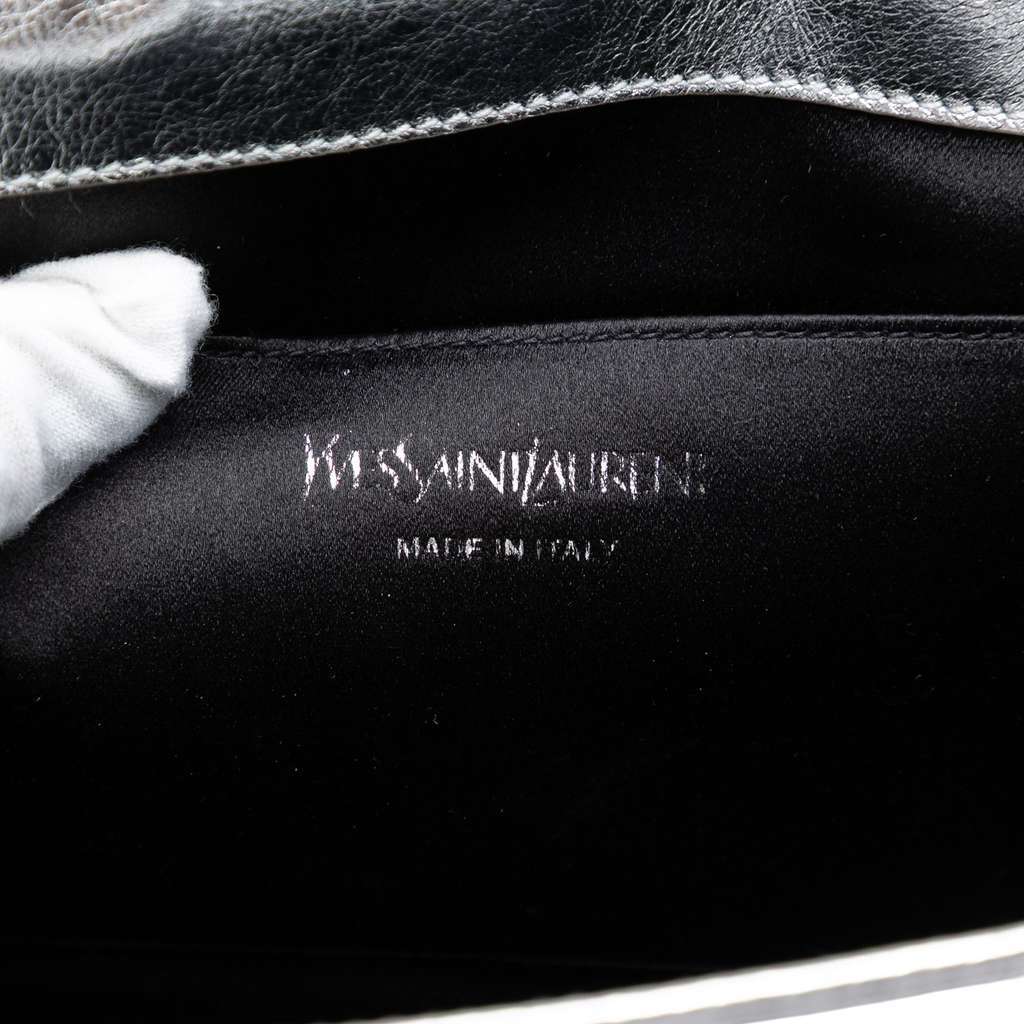 Saint Laurent Large Textured Metallic Calfskin Monogram Belle De Jour Clutch Silver Leather Good condition - Box View