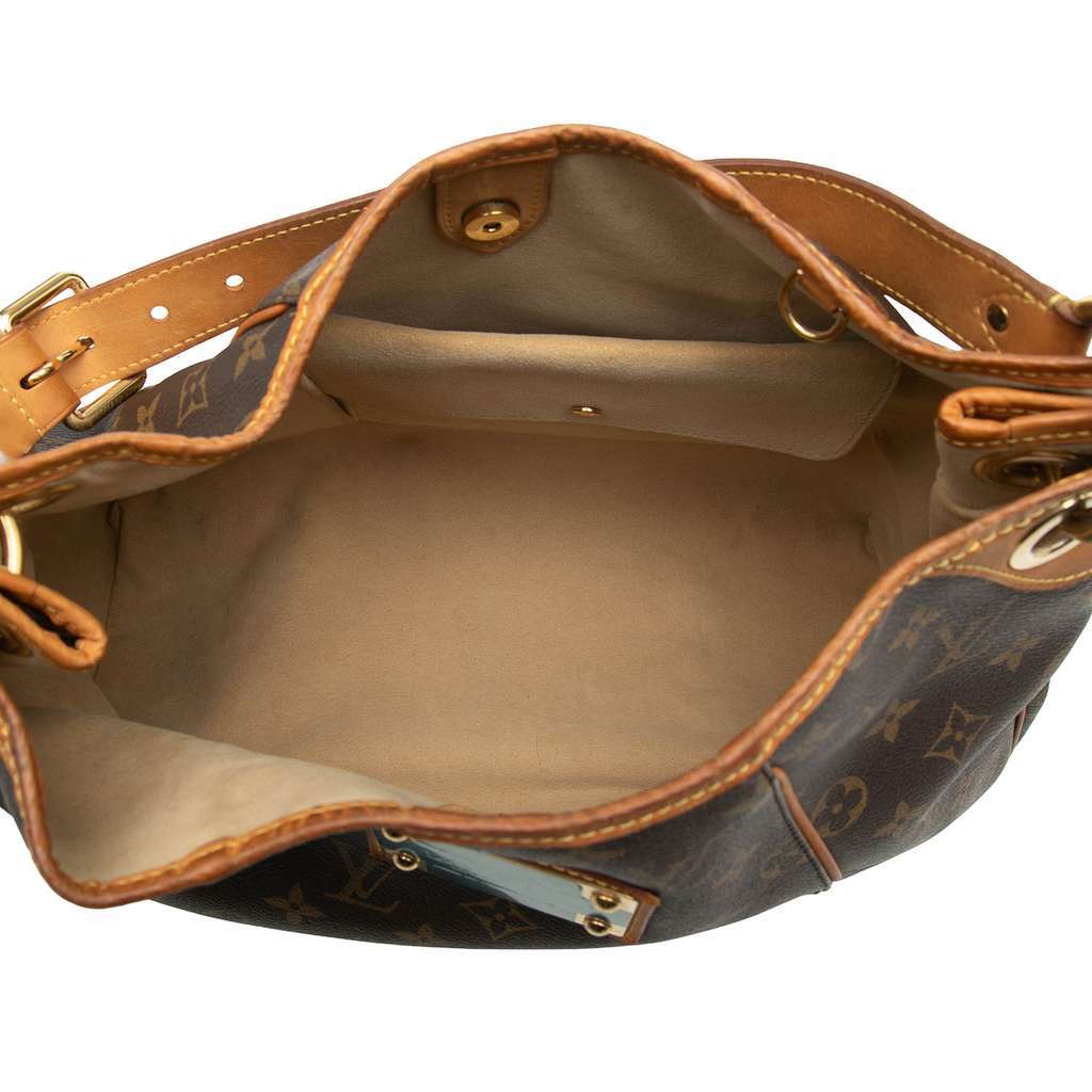 Louis Vuitton Monogram Galliera PM Brown Good condition - Model View