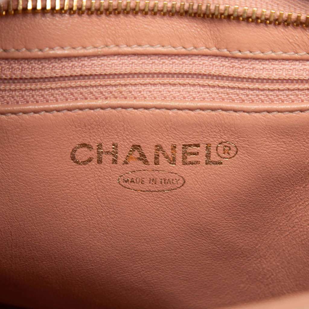 Chanel Caviar Medallion Tote Pink Leather Fair condition - Box View