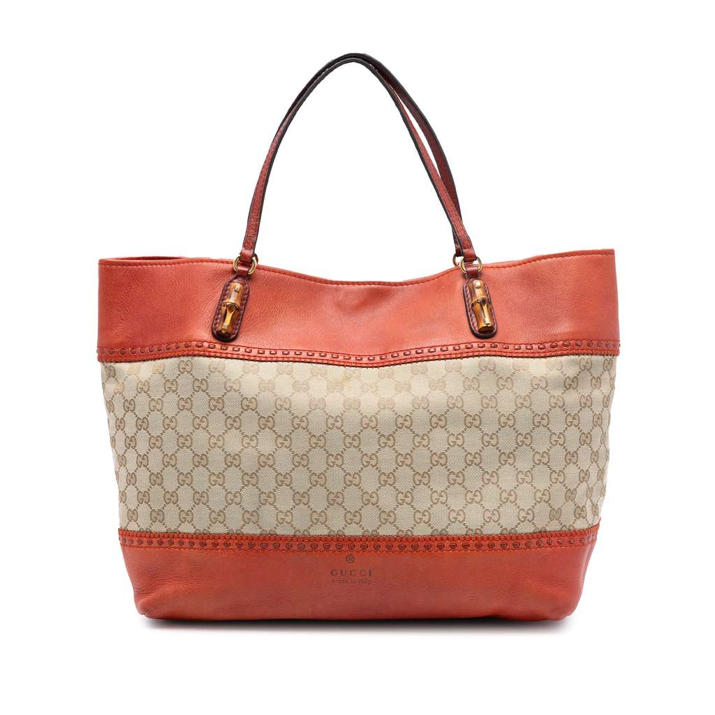 Gucci حقيبة قماشية كبيرة من قماش GG بتصميم مريح وأنيق