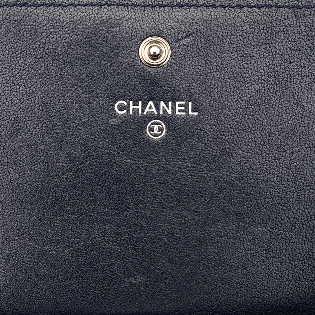 Chanel Quilted Chevron Sheepskin Mademoiselle Vintage Flap Long Wallet Blue Leather Good condition - Box View