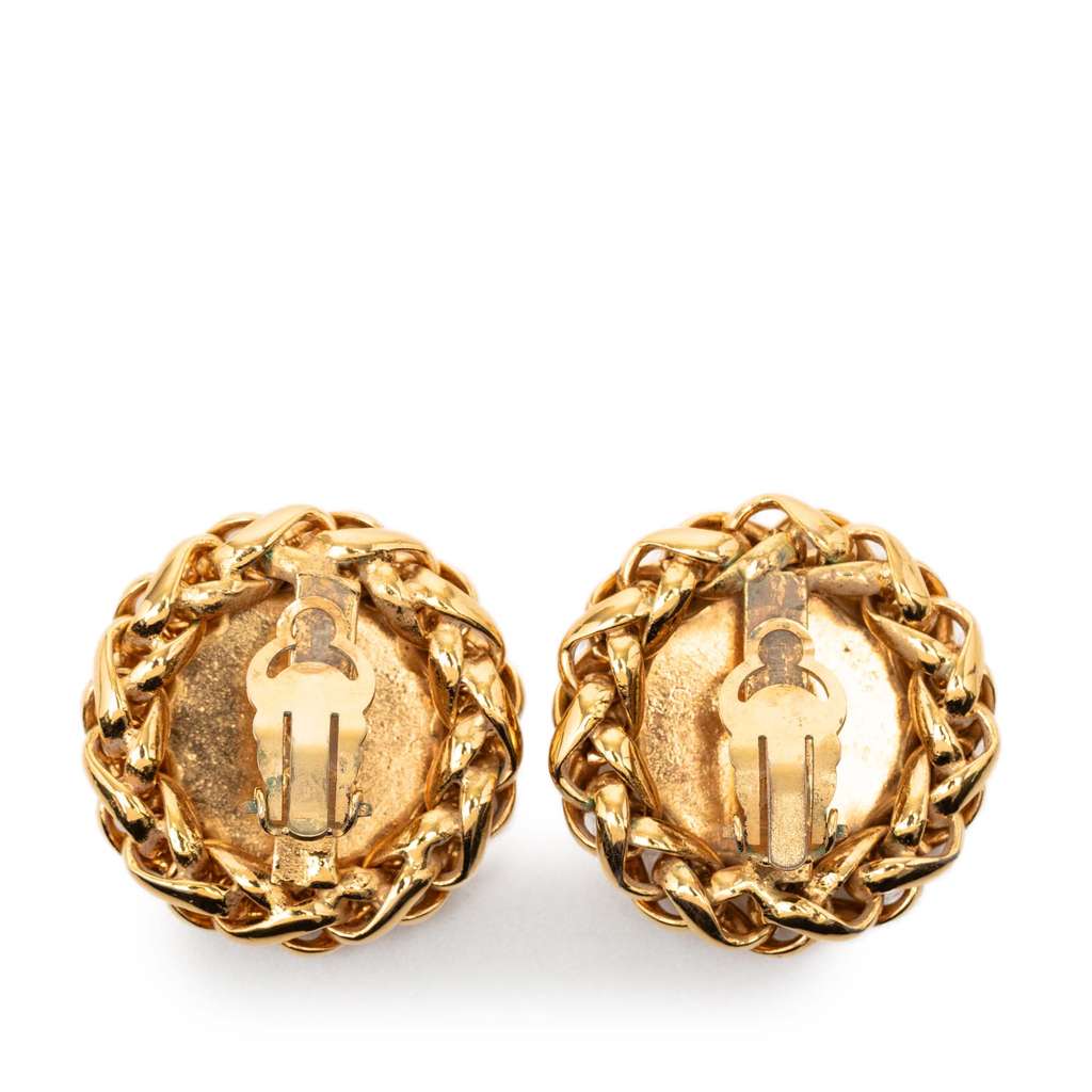 Chanel CC Gold Plated Wheat Medallion Clip On Earrings Gold Metal Good condition - Back View
