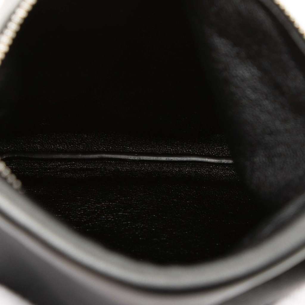 Saint Laurent Antiqued Lambskin Sid Flat Crossbody Black Leather Good condition - Model View