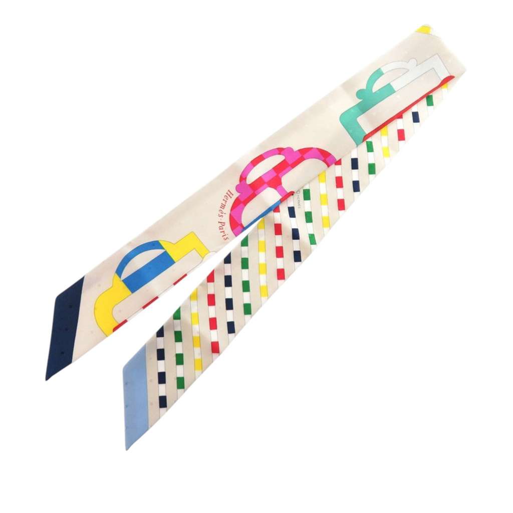 Hermès Bouclerie Moderne Plumetis Silk Twilly Scarf White Silk Good condition - Back View