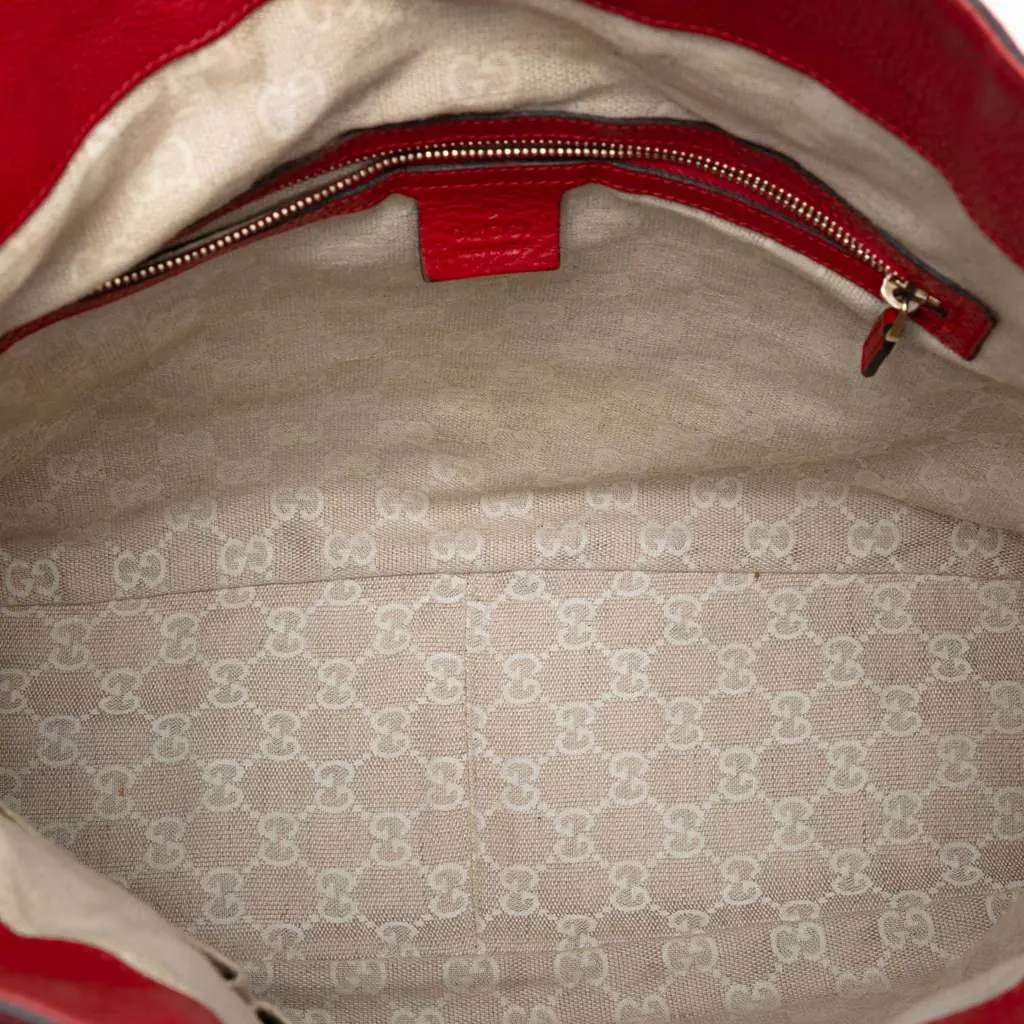 Gucci Calfskin Bamboo Diana Satchel Red Leather Very good - Model View