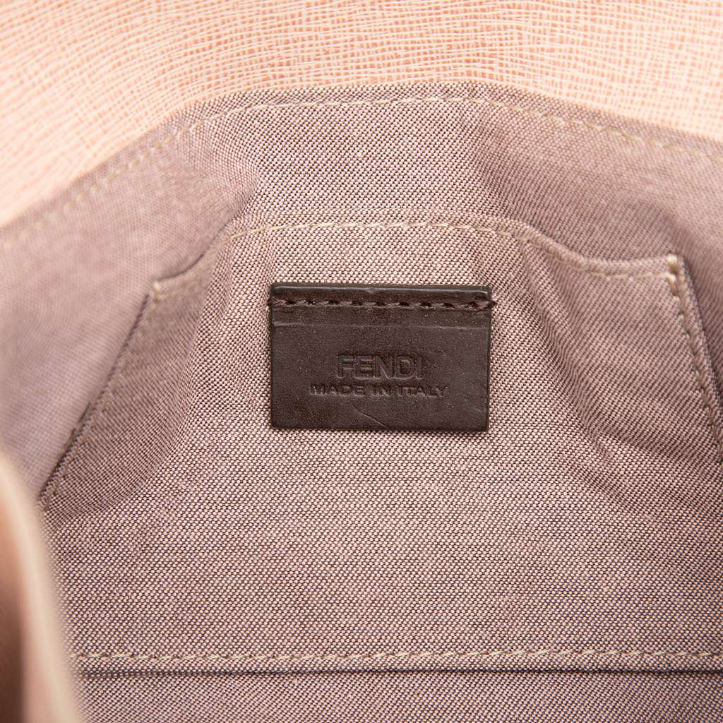 Fendi Mini Vitello Elite Crayons Pochette Pink Leather Good condition - Box View