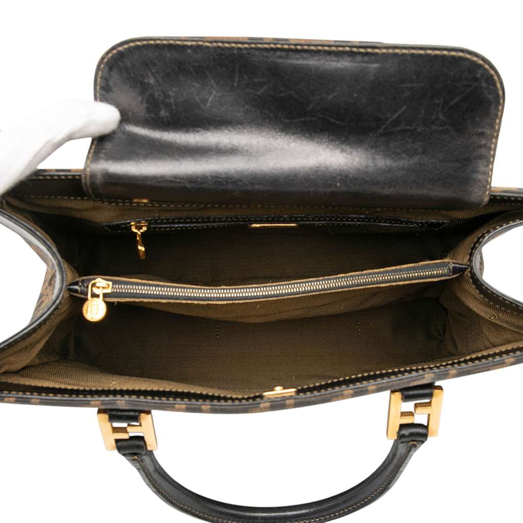 Fendi Zucca Canvas Tote Brown Canvas Good condition - Model View