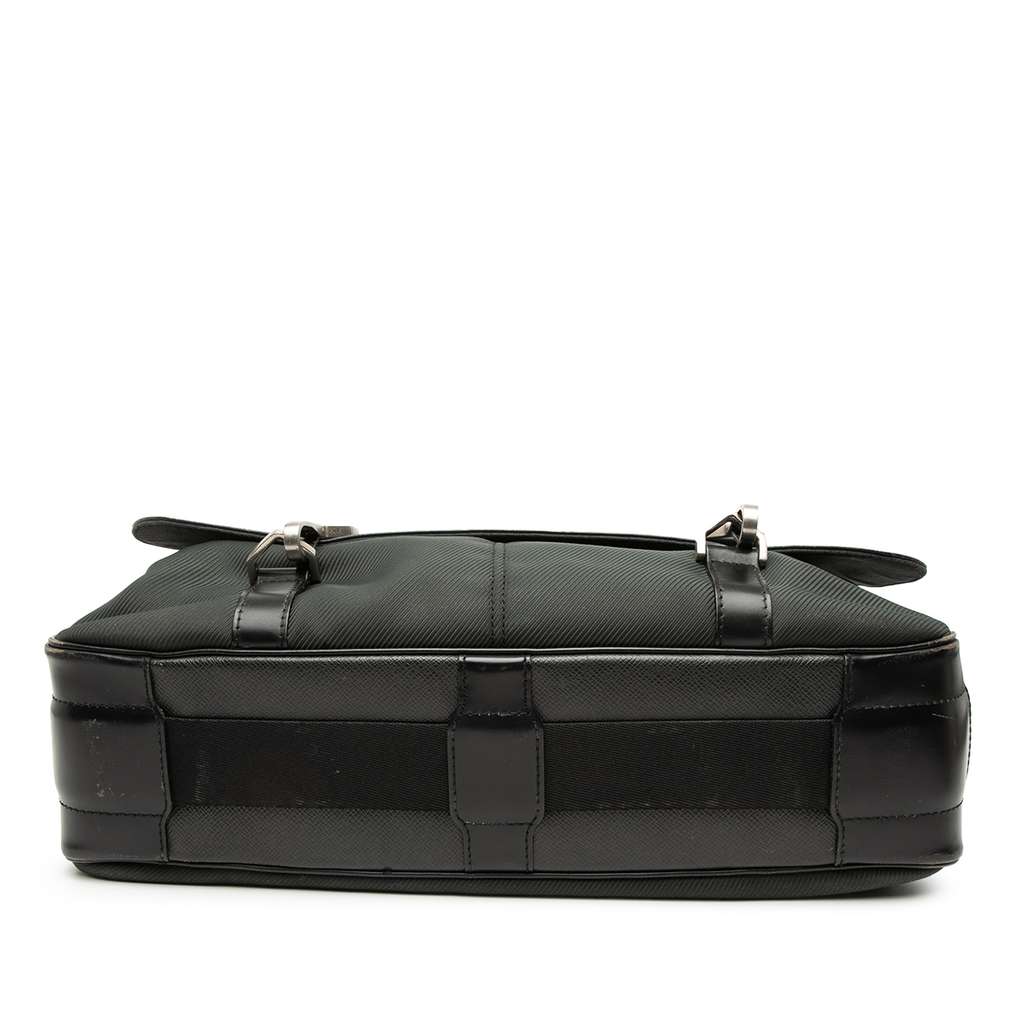 Louis Vuitton Taiga Dersou Green Leather Fair condition - Inside View