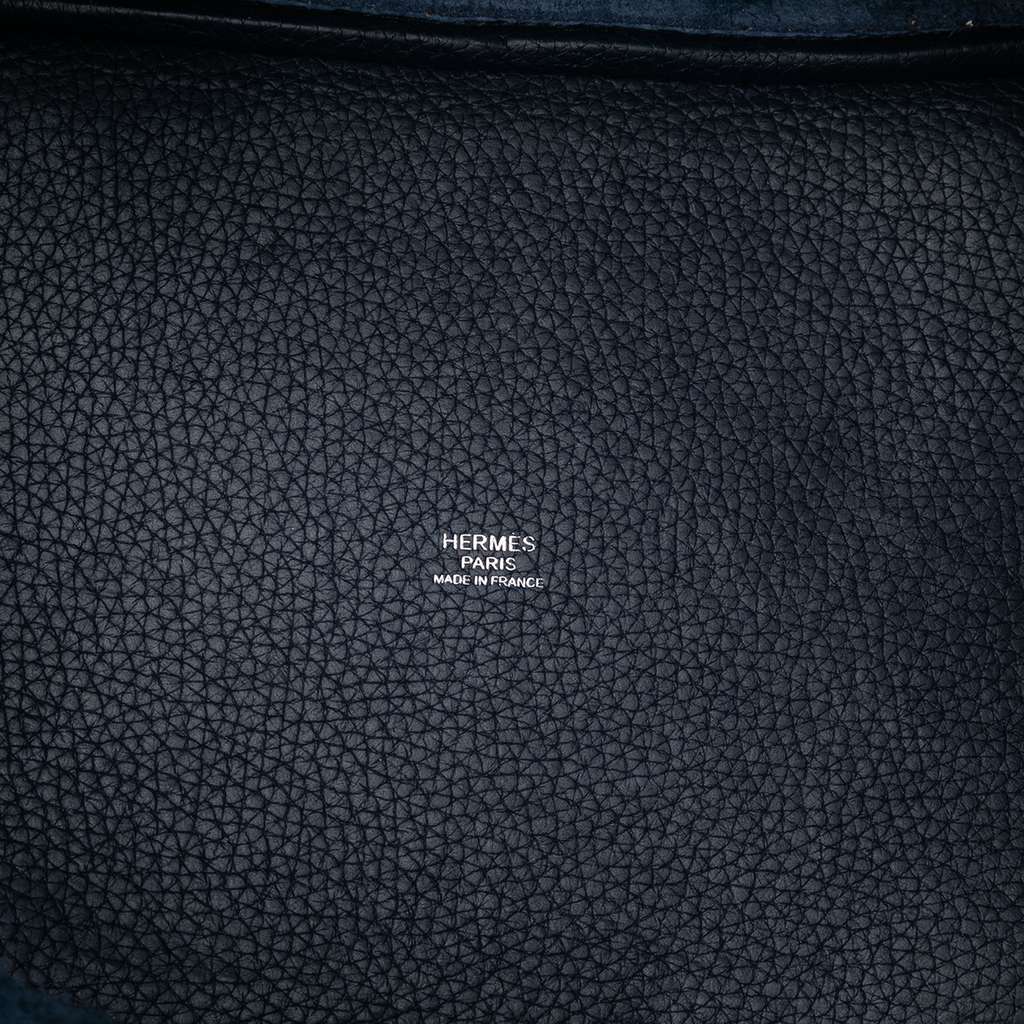 Hermès Clemence Picotin Lock 22 Blue Leather Good condition - Model View