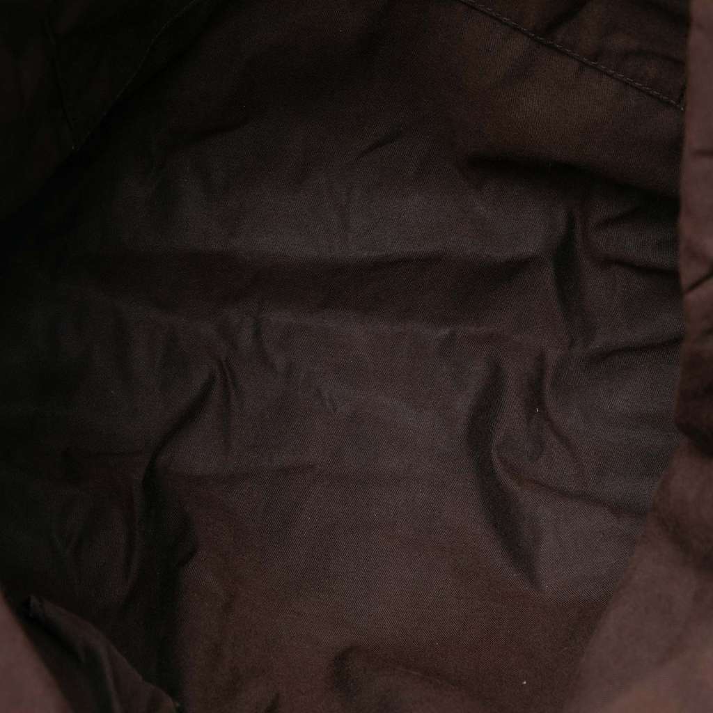 Gucci GG Canvas Web Tote Beige Good condition - Model View