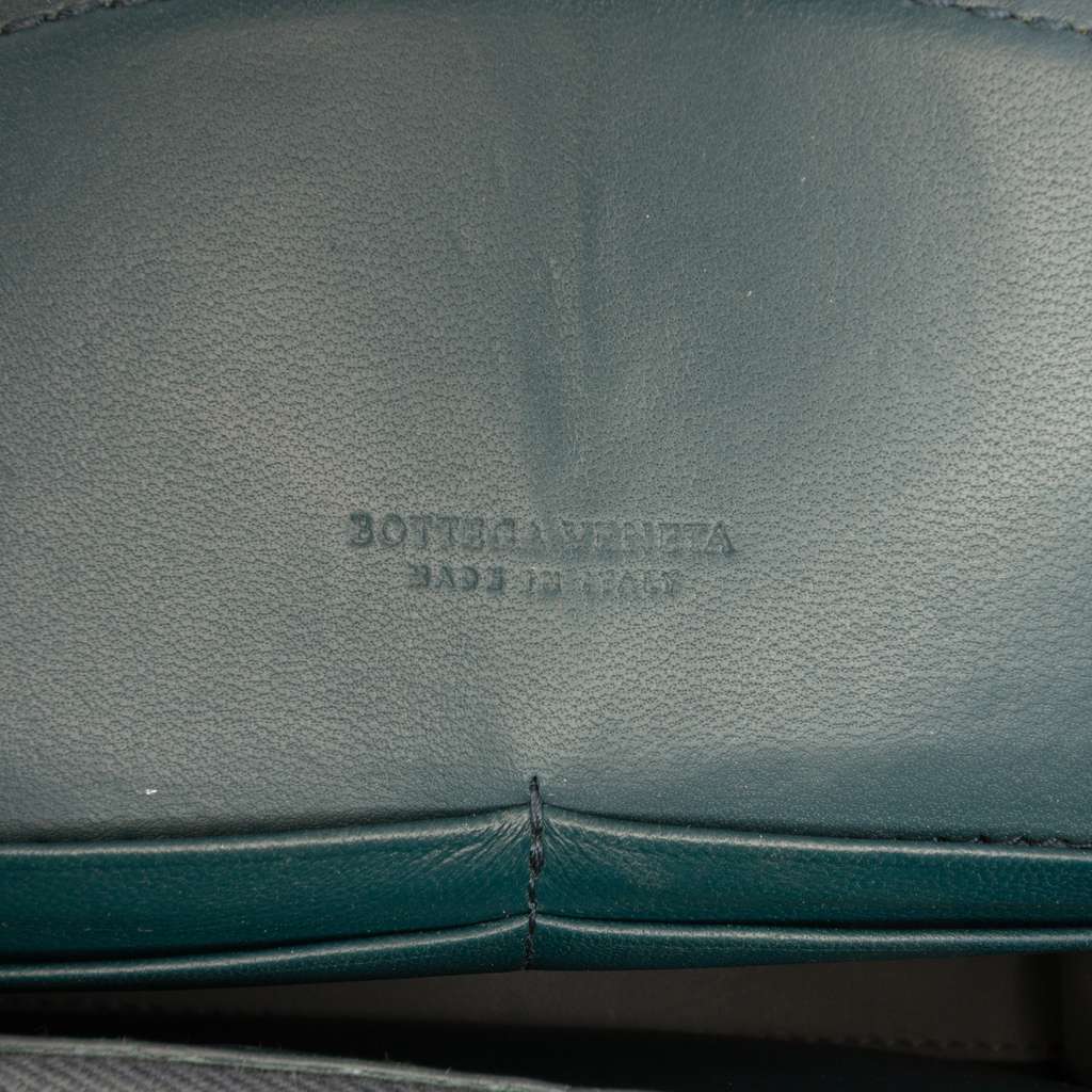 Bottega Veneta Nappa Intrecciato Chain Wallet Blue Leather Good condition - Box View