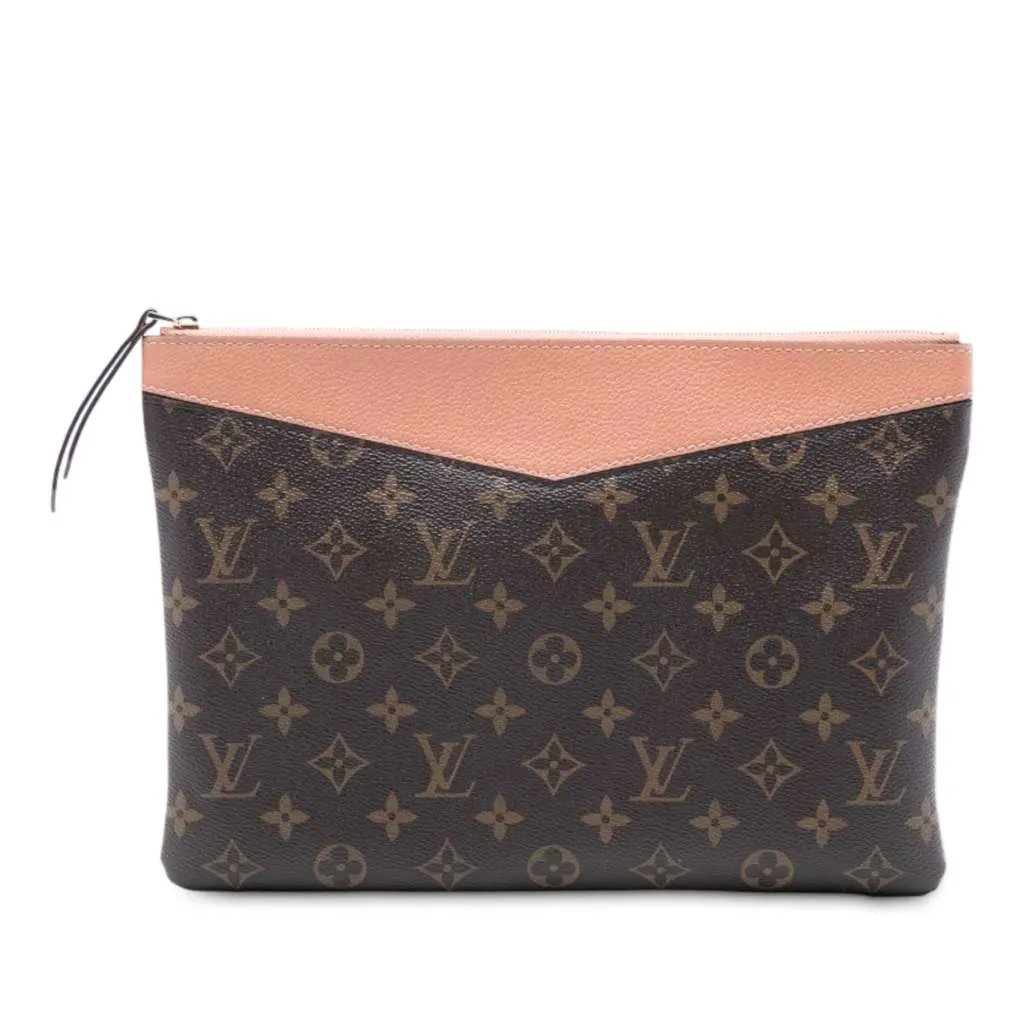 Louis Vuitton Monogram Daily Pouch Brown Very good - Front View