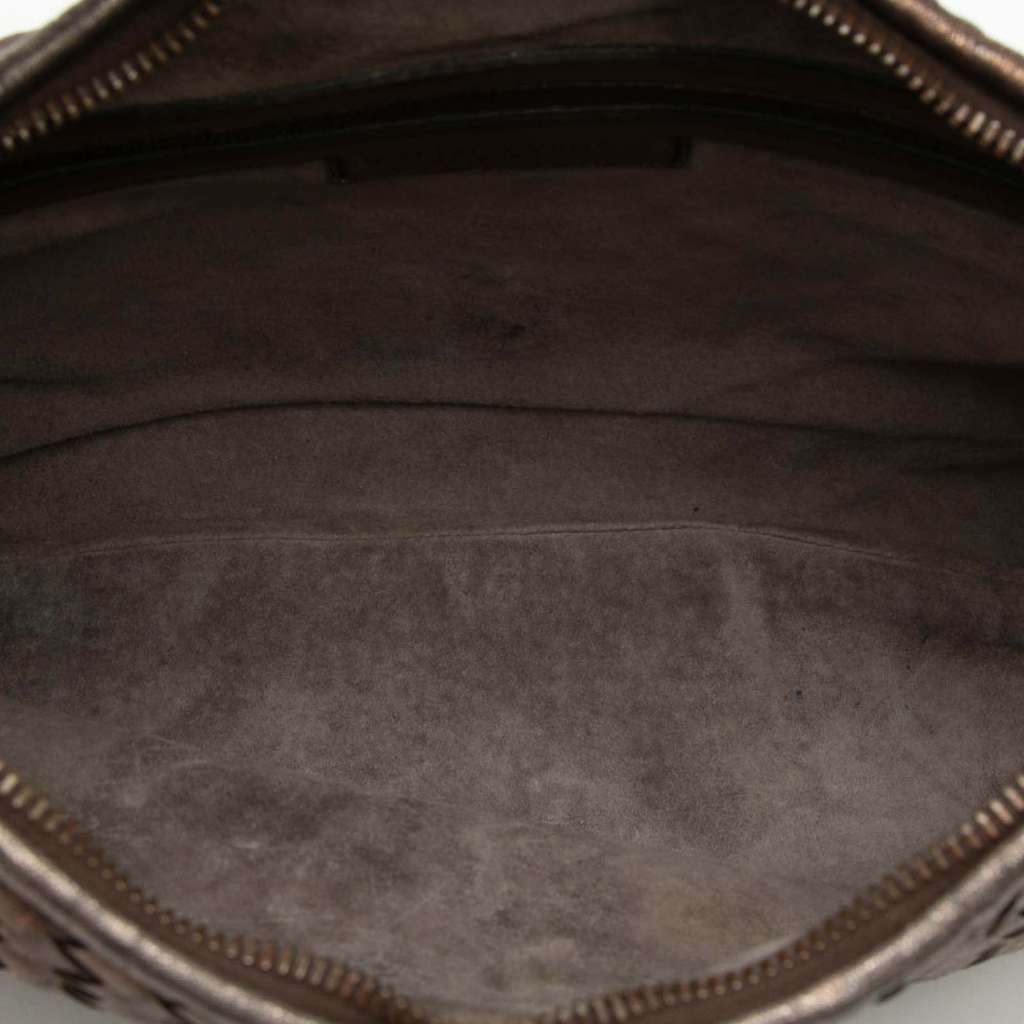 Bottega Veneta Small Metallic Nappa Intrecciato Veneta Hobo Brown Leather Good condition - Model View