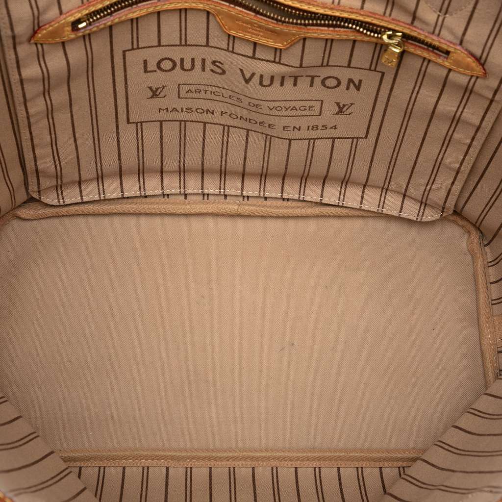 Louis Vuitton Monogram Neverfull MM Brown Good condition - Model View