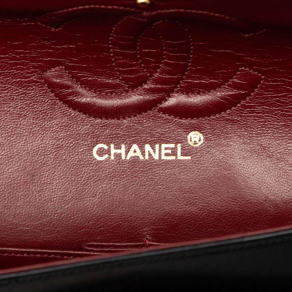 Chanel Medium Classic Lambskin Double Flap Black Leather Good condition - Box View