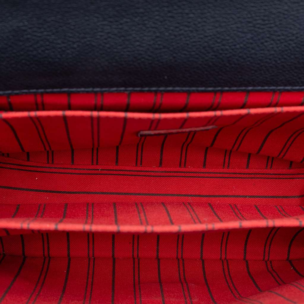 Louis Vuitton Monogram Empreinte Pochette Metis Blue Leather Good condition - Model View