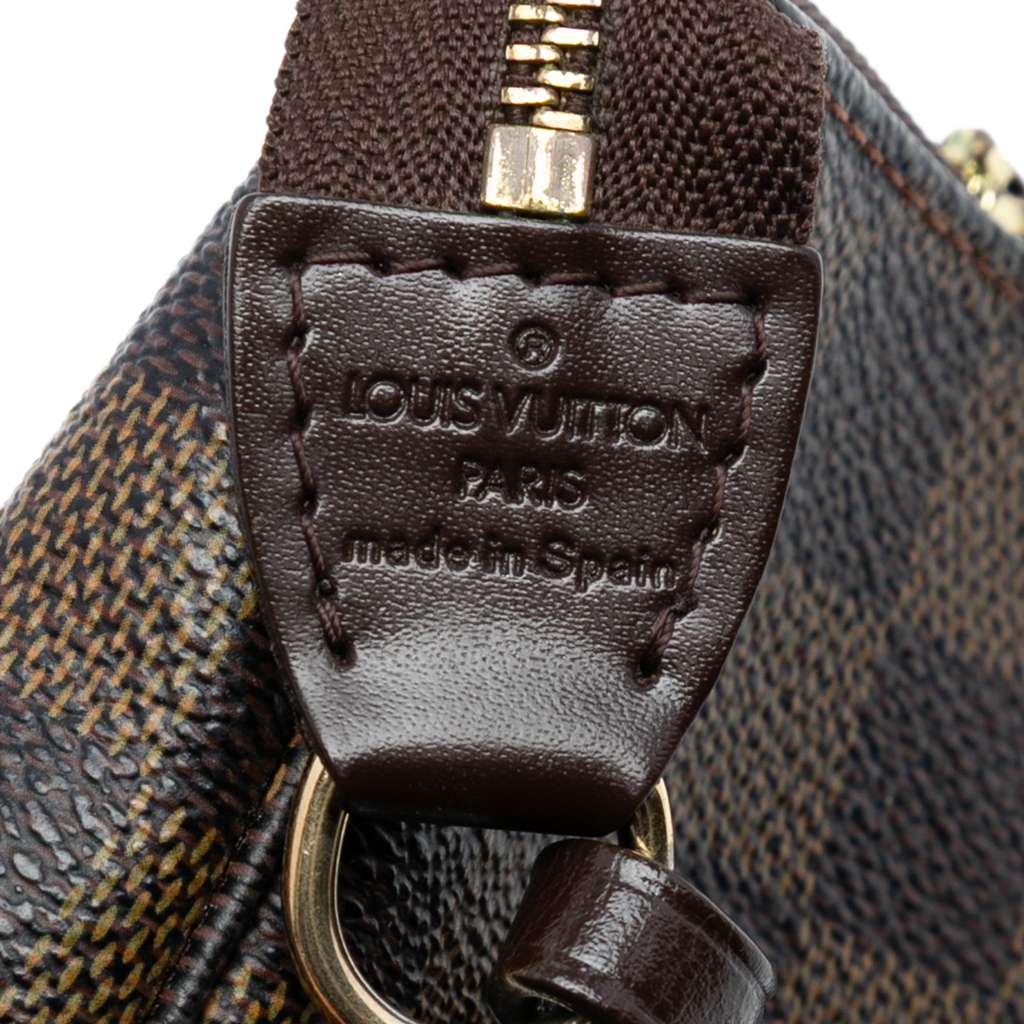 Louis Vuitton Damier Ebene Pochette Accessoires Brown Good condition - Box View