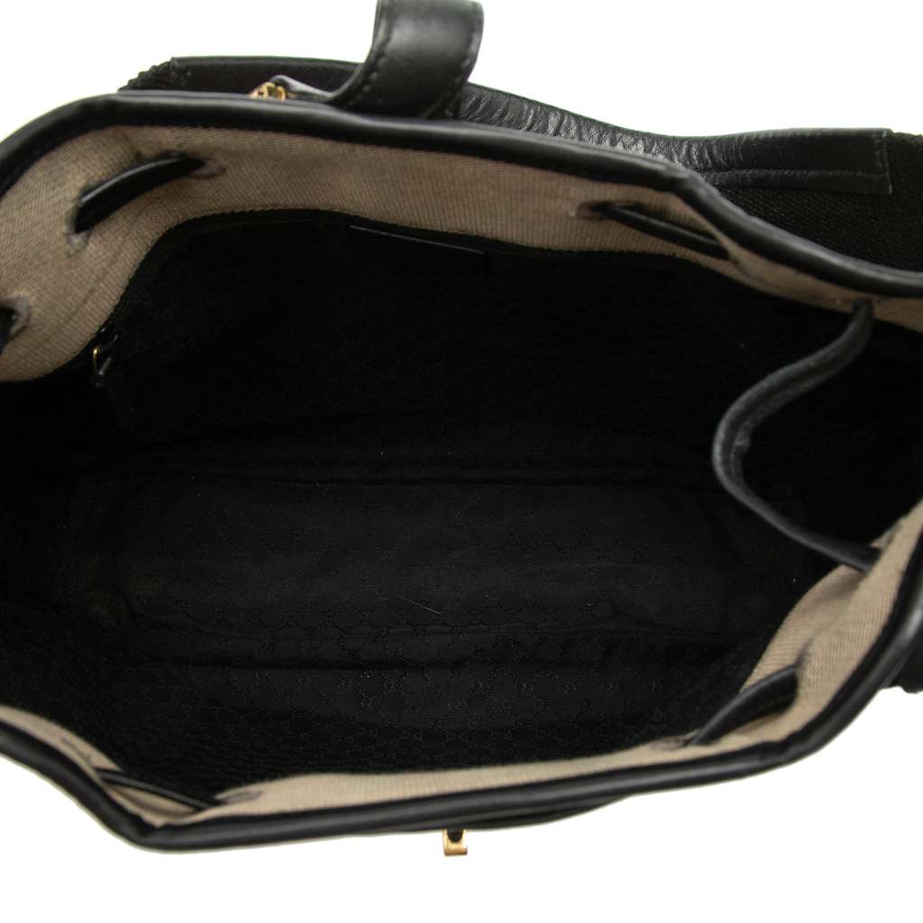 Gucci Canvas Jackie Drawstring Shoulder Bag Beige Canvas Good condition - Model View