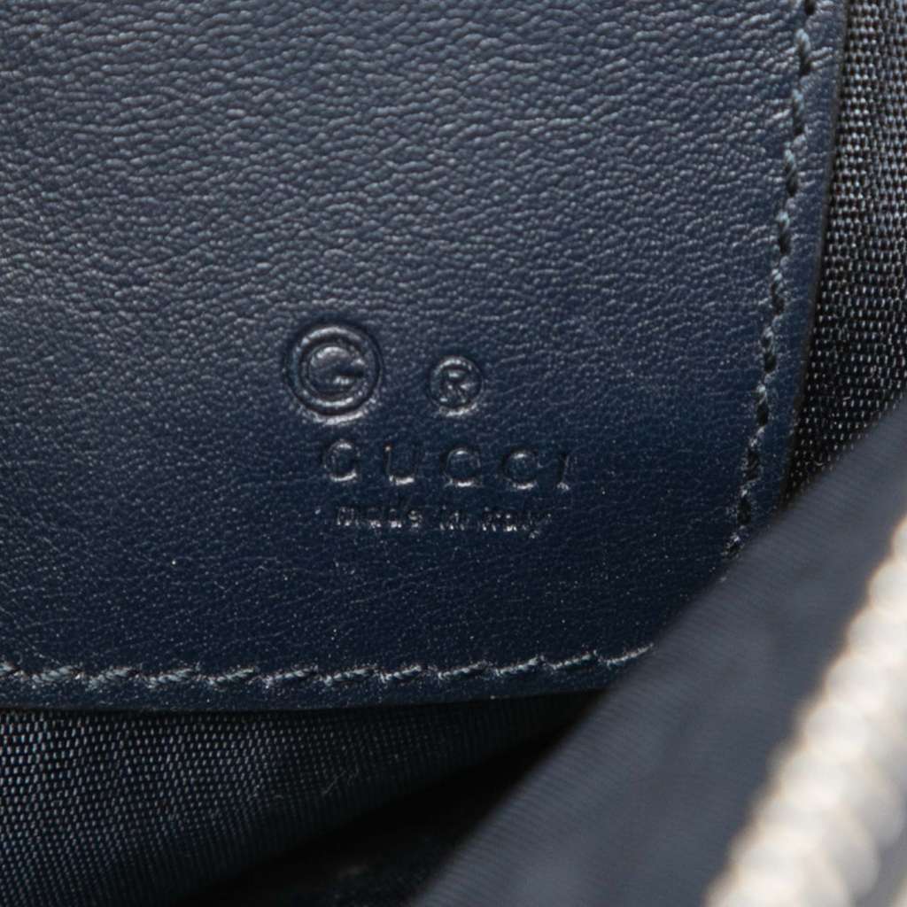 Gucci Microguccissima Clutch Black Leather Good condition - Box View