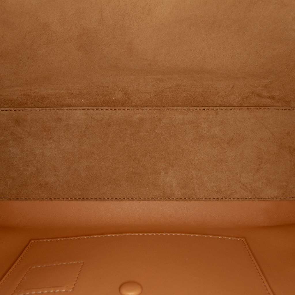 Loewe Leather Amazona 28 Brown Leather Good condition - Model View