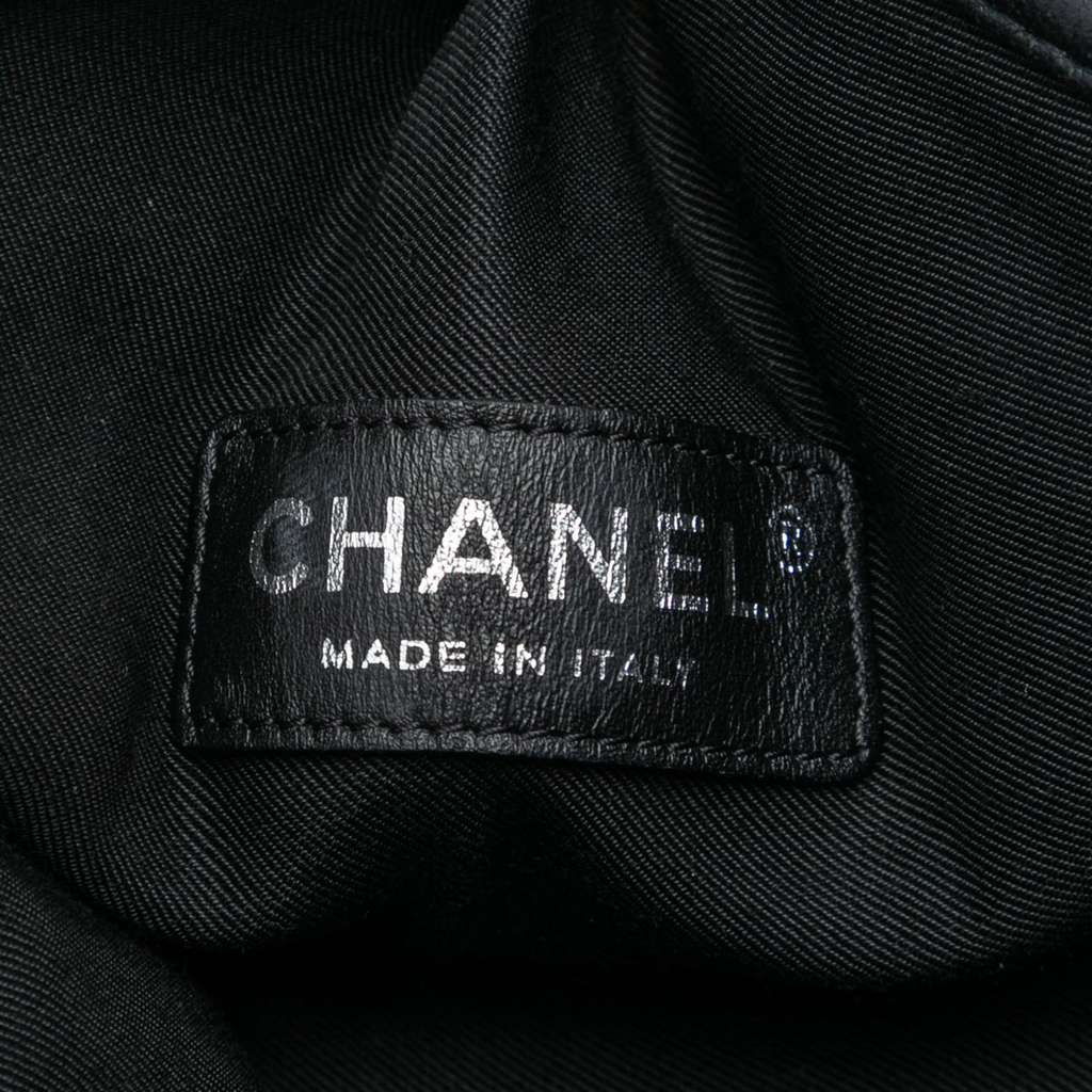 Chanel CC Canvas Stripe Tote Black Canvas Good condition - Box View