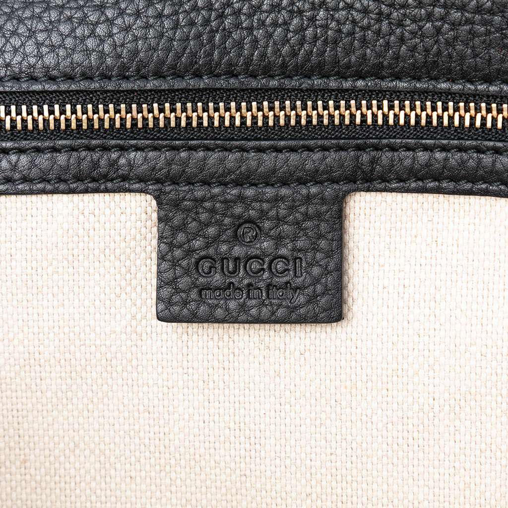 Gucci Leather Soho Disco Clutch Black Leather Good condition - Box View