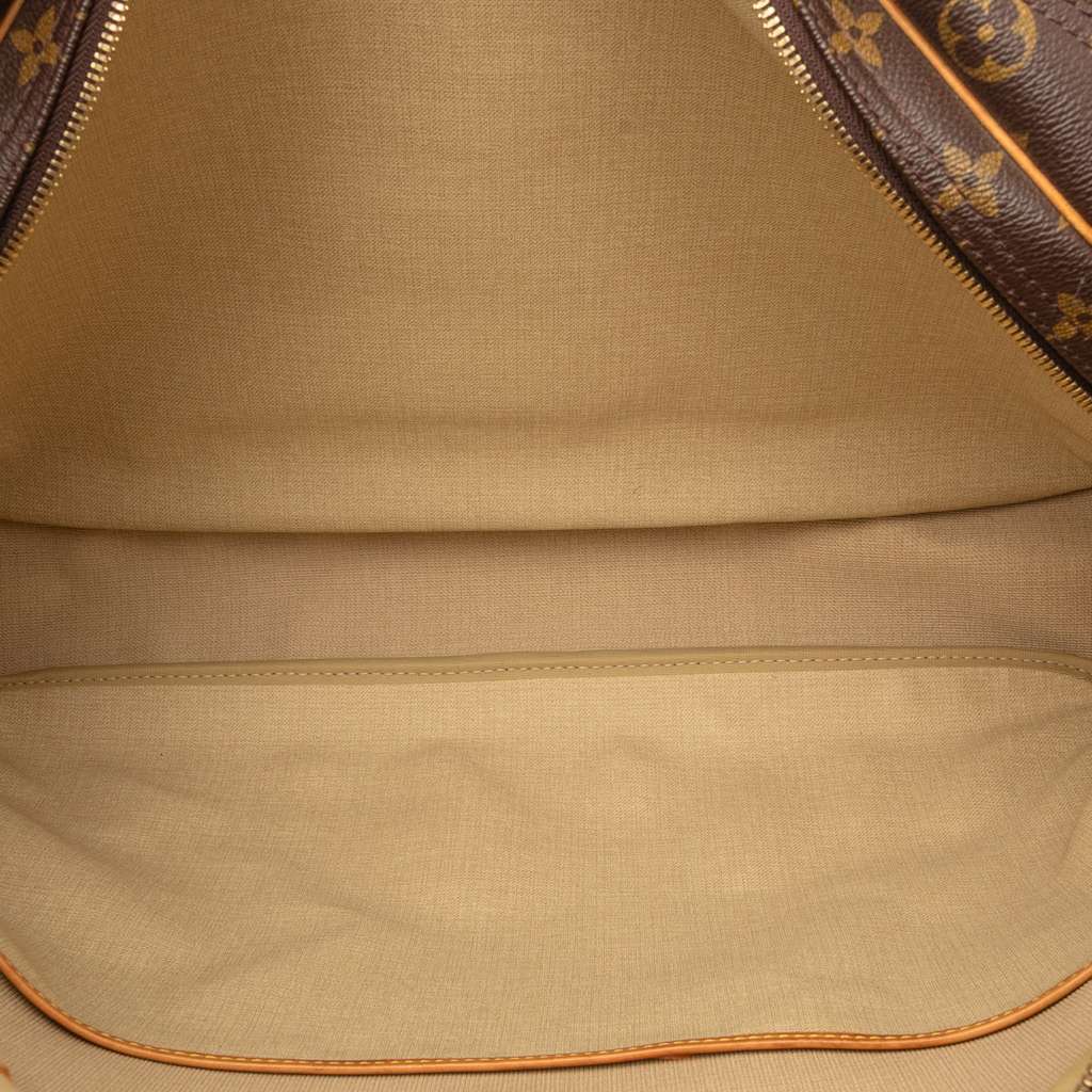 Louis Vuitton Monogram Alize 24 Heures Brown Good condition - Model View