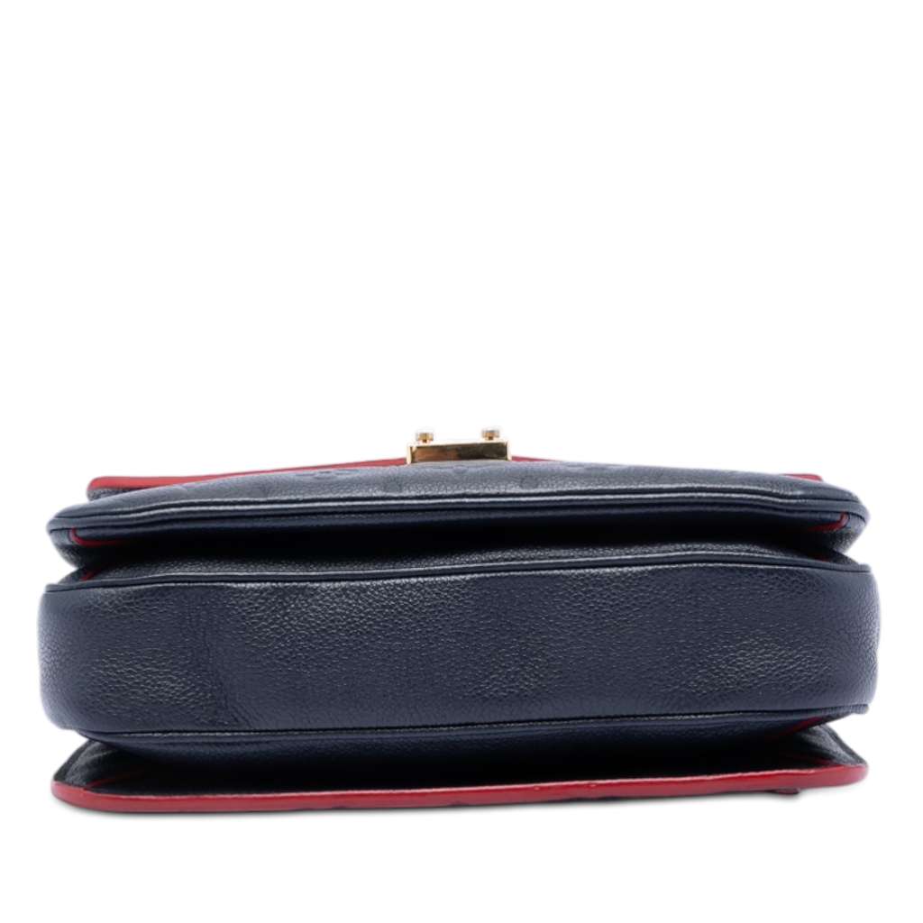 Louis Vuitton Monogram Empreinte Pochette Metis Blue Leather Good condition - Inside View