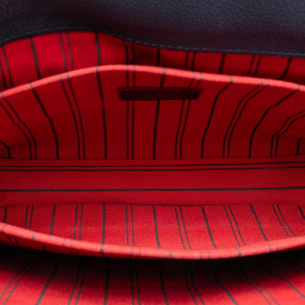 Louis Vuitton Monogram Empreinte Pochette Metis Blue Leather Good condition - Model View