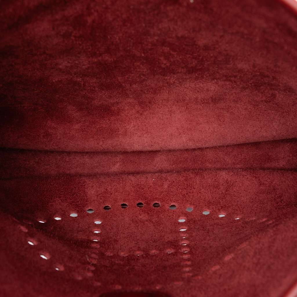 Hermès Clemence Evelyne III 29 Red Leather Good condition - Model View