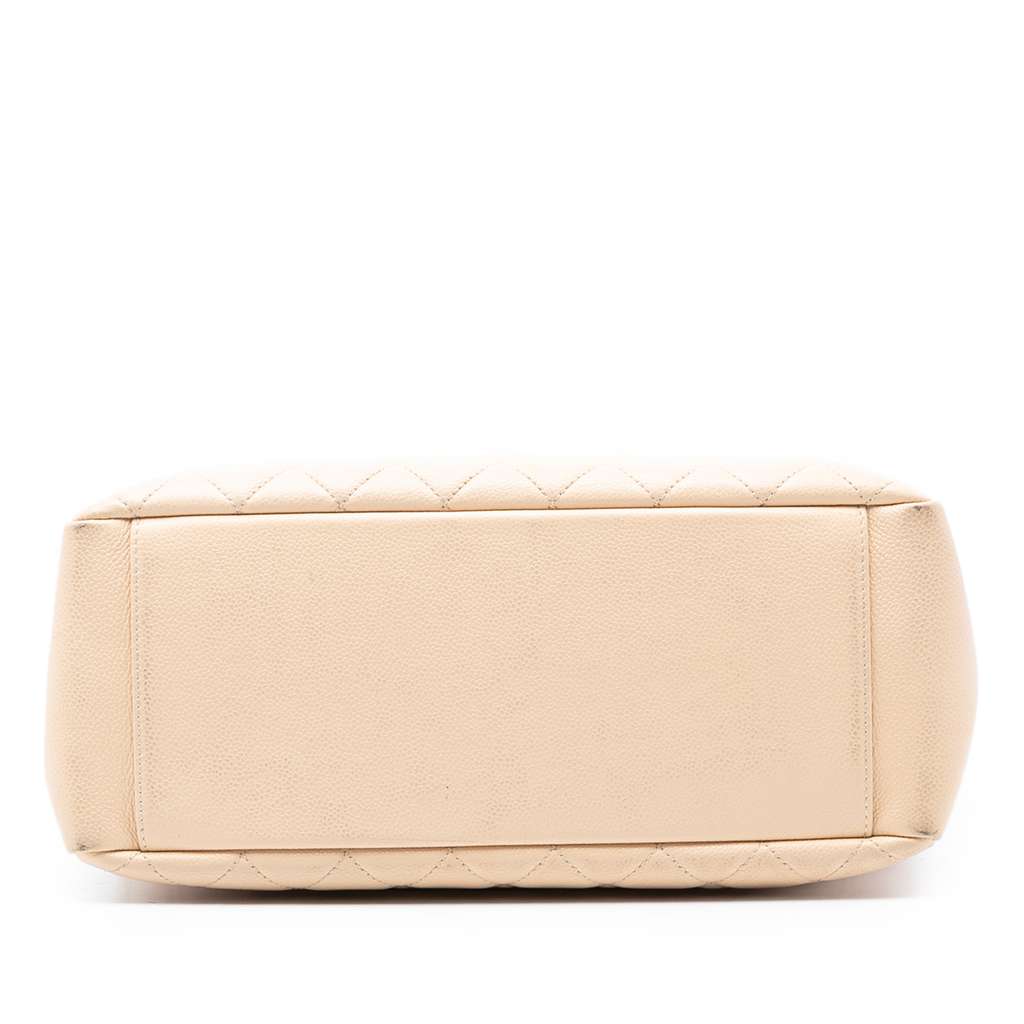 Chanel Caviar Grand Shopping Tote Brown Leather Good condition - Inside View